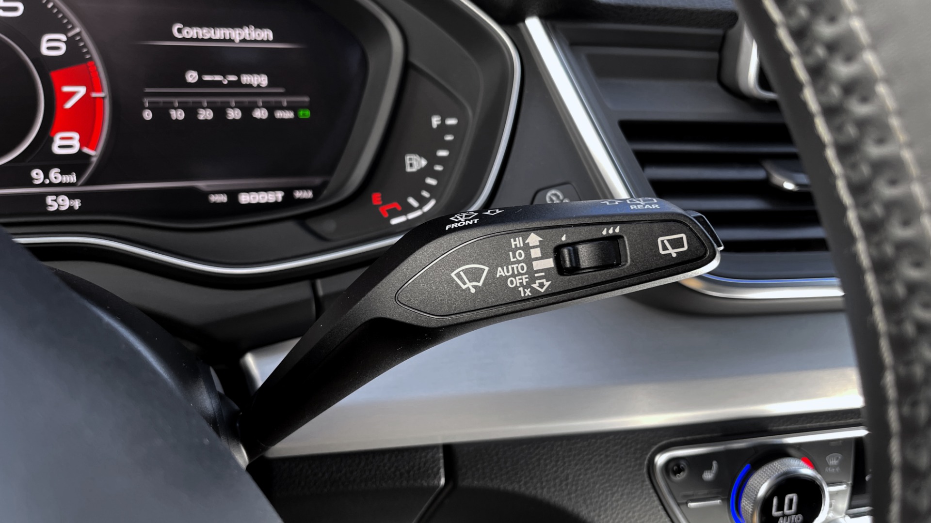 Used 2018 Audi SQ5 PREMIUM PLUS / NAV / SUNROOF / 12.3IN SCREEN / REARVIEW for sale $46,795 at Formula Imports in Charlotte NC 28227 30