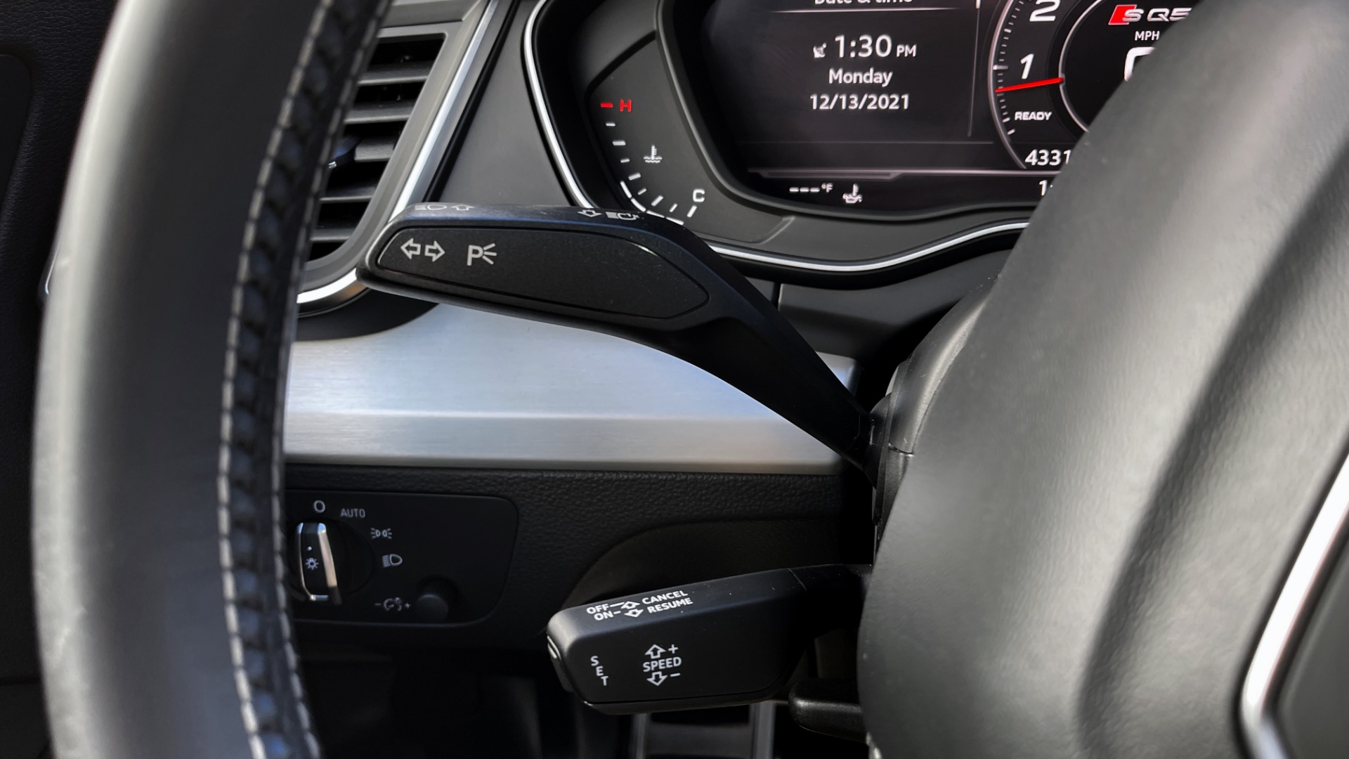 Used 2018 Audi SQ5 PREMIUM PLUS / NAV / SUNROOF / 12.3IN SCREEN / REARVIEW for sale $46,795 at Formula Imports in Charlotte NC 28227 31