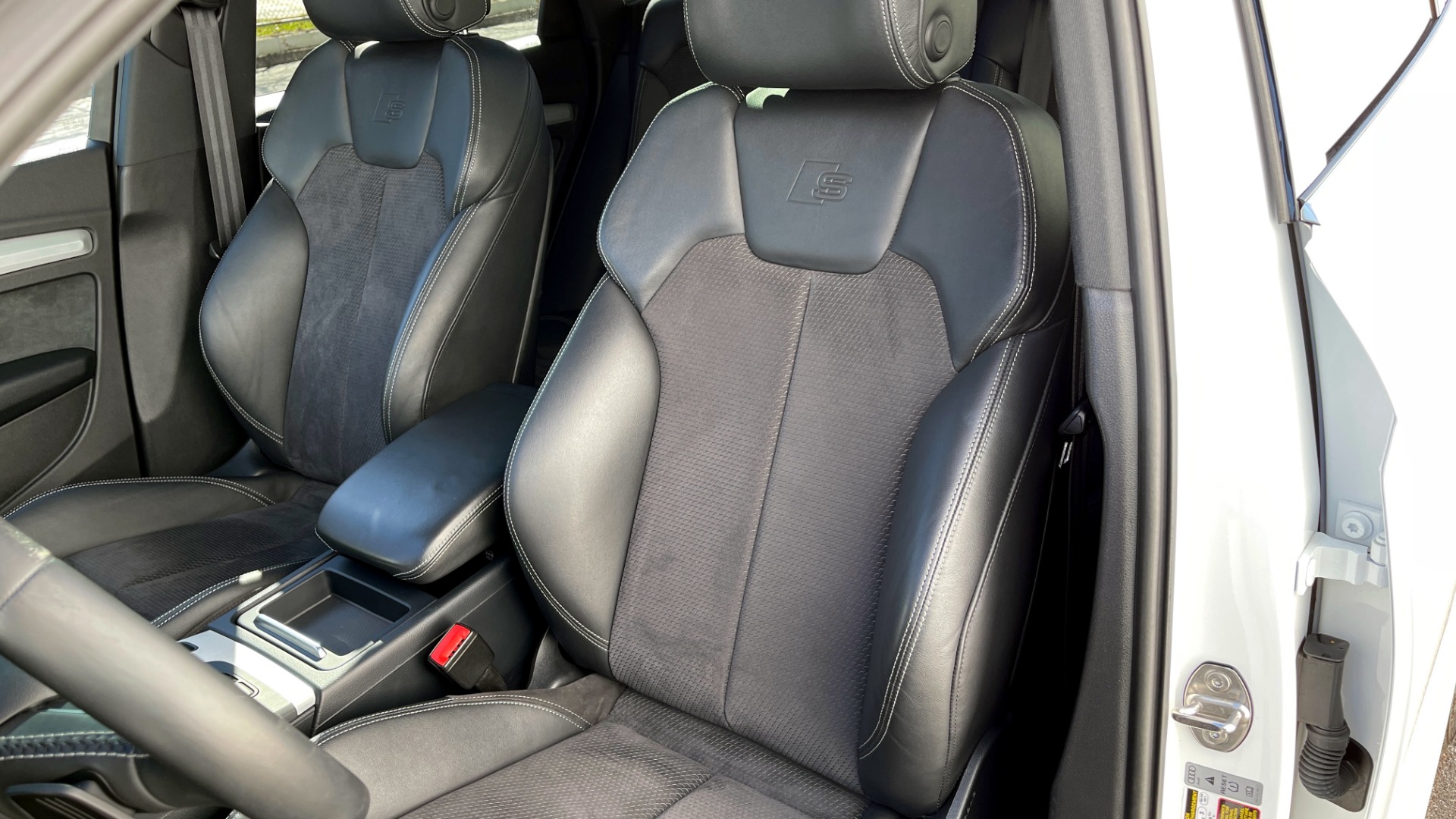 Used 2018 Audi SQ5 PREMIUM PLUS / NAV / SUNROOF / 12.3IN SCREEN / REARVIEW for sale $46,795 at Formula Imports in Charlotte NC 28227 45