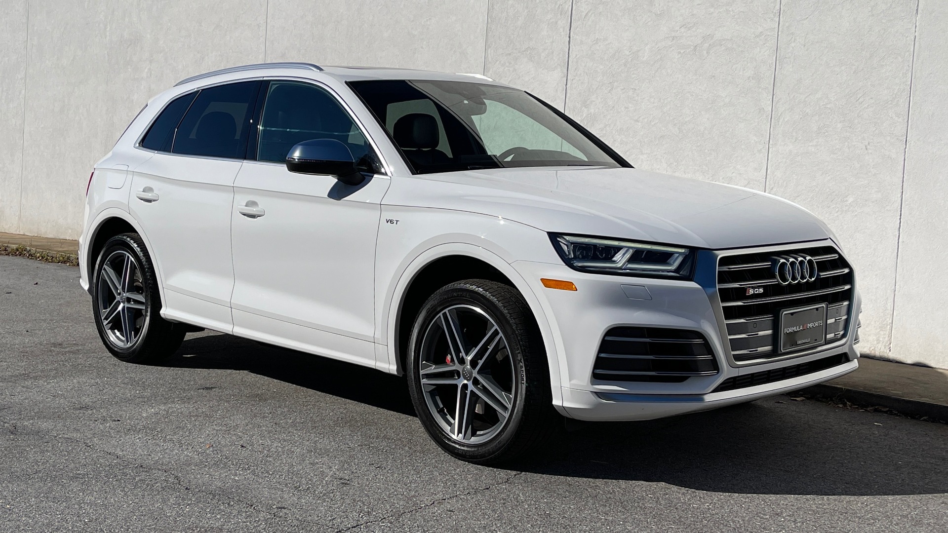 Used 2018 Audi SQ5 PREMIUM PLUS / NAV / SUNROOF / 12.3IN SCREEN / REARVIEW for sale Sold at Formula Imports in Charlotte NC 28227 5