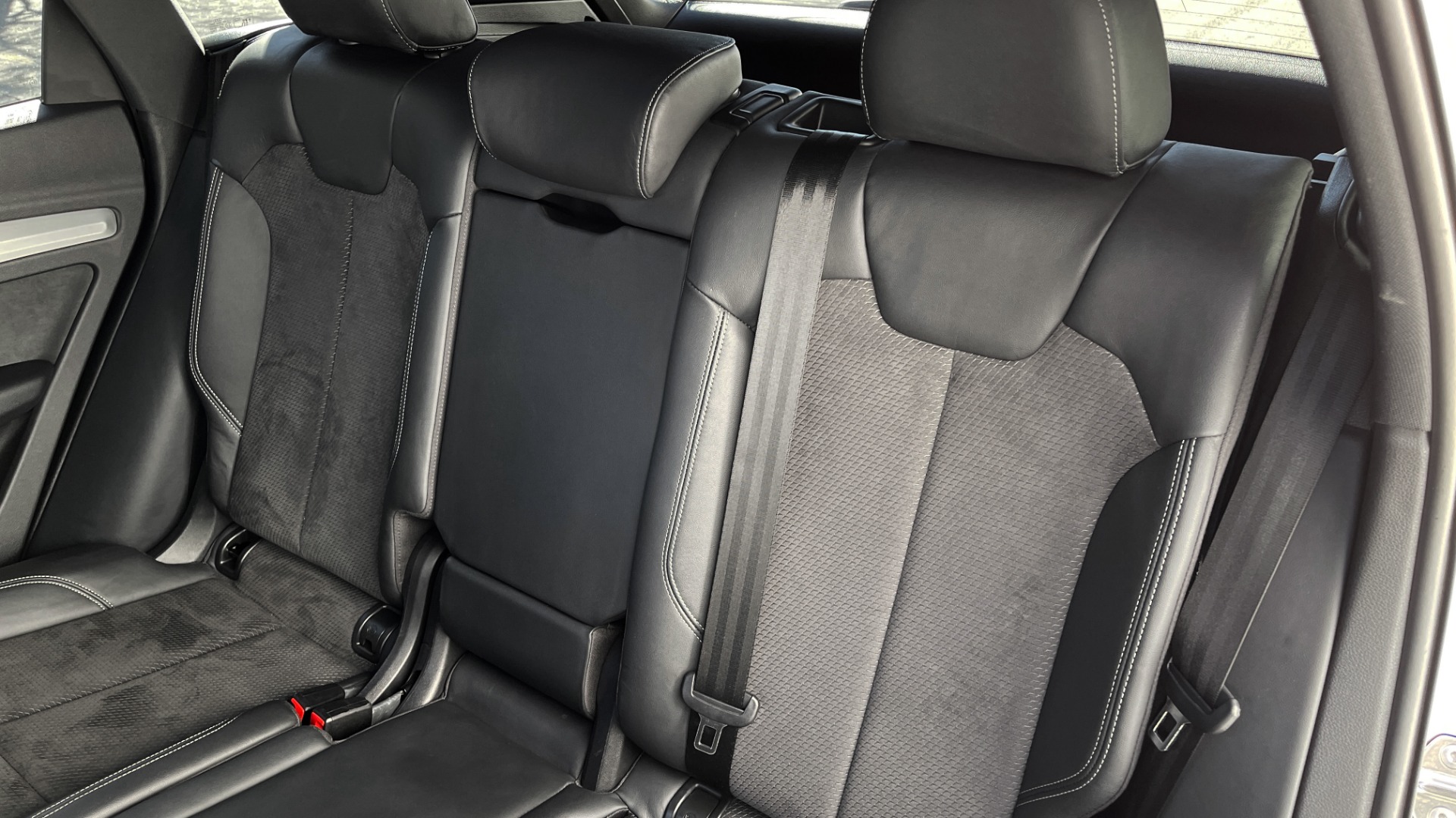 Used 2018 Audi SQ5 PREMIUM PLUS / NAV / SUNROOF / 12.3IN SCREEN / REARVIEW for sale $46,795 at Formula Imports in Charlotte NC 28227 50