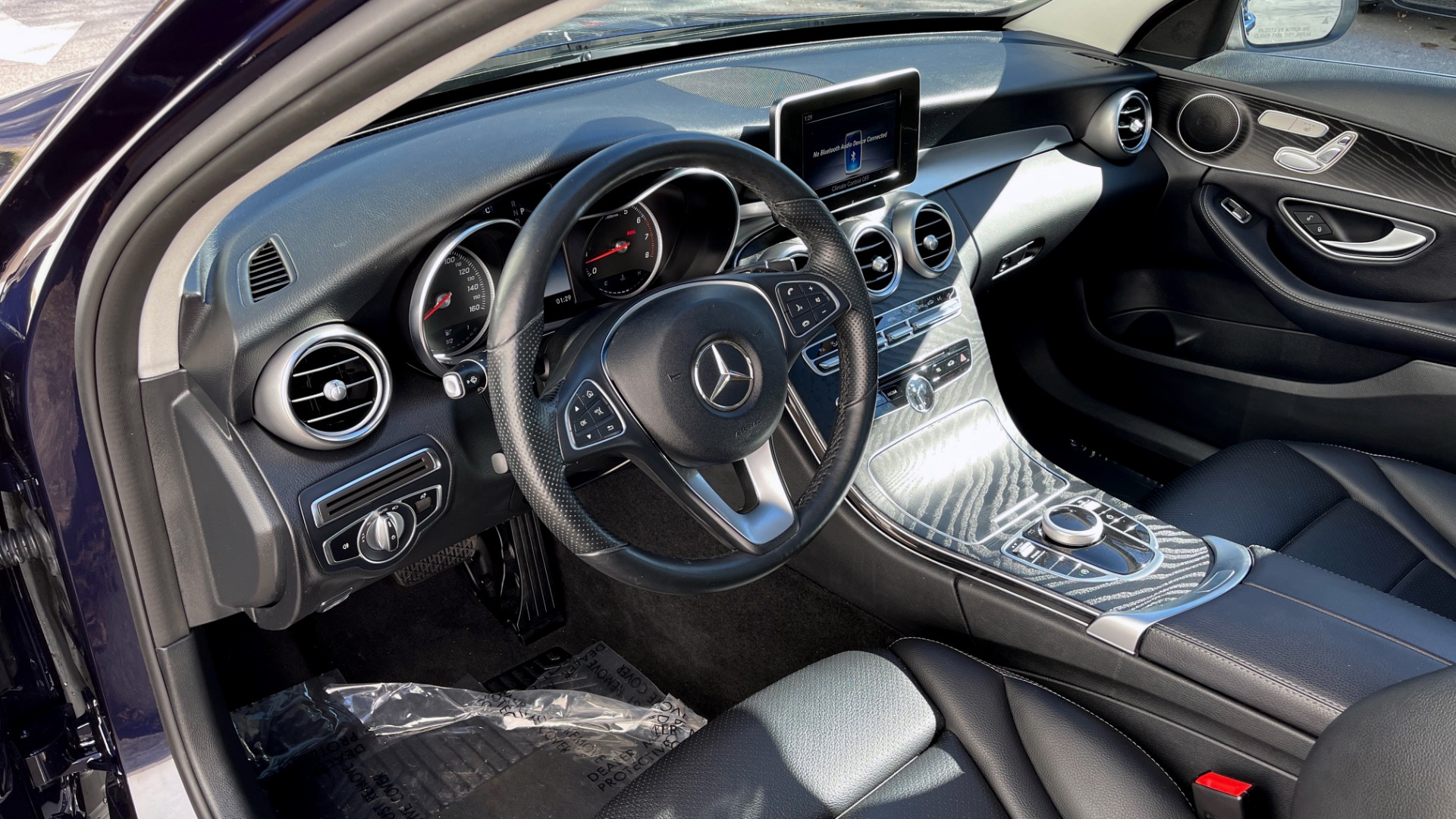 Used 2018 Mercedes-Benz C-CLASS C 300 4MATIC PREMIUM / APPLE / PANO-ROOF / REARVIEW for sale $35,795 at Formula Imports in Charlotte NC 28227 26