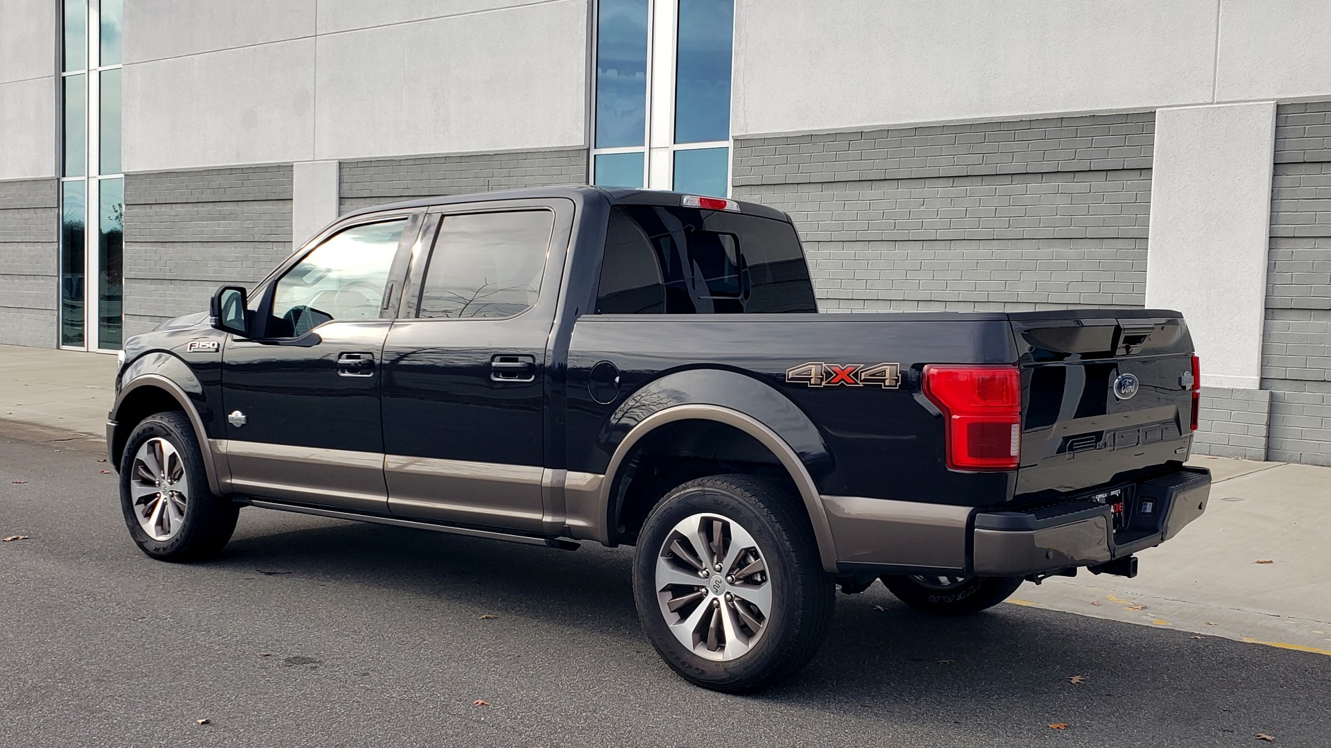 Used 2020 Ford F-150 KING RANCH 4X4 SUPERCREW / 3.5L ECOBOOST / B&O SND / REARVIEW for sale $53,995 at Formula Imports in Charlotte NC 28227 5