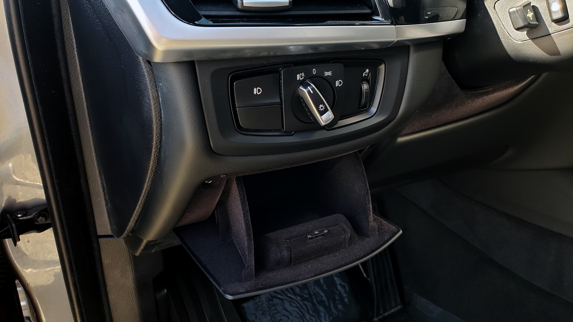 Used 2018 BMW X5 XDRIVE35I PREMIUM 3.0L SUV / DRVR ASST / NAV / HUD / SUNROOF / REARVIEW for sale $40,995 at Formula Imports in Charlotte NC 28227 39