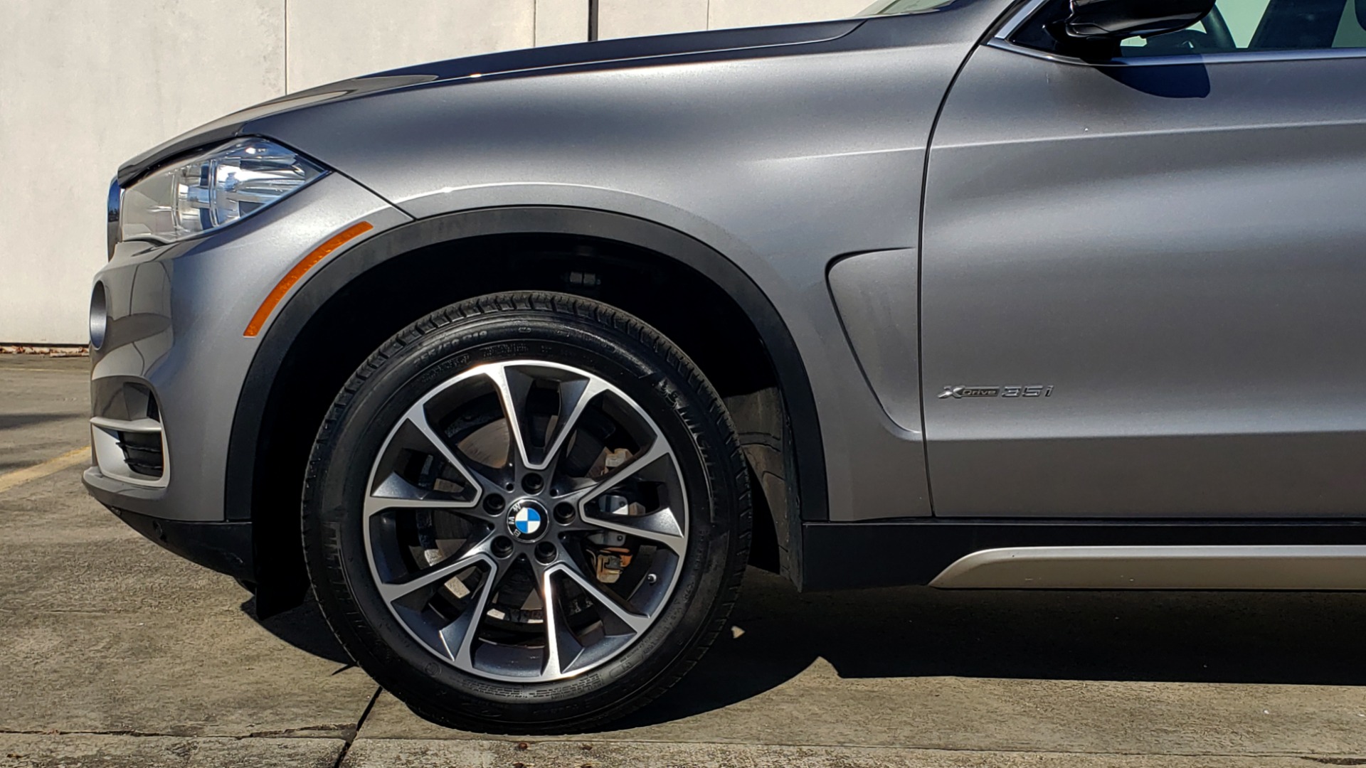 Used 2018 BMW X5 XDRIVE35I PREMIUM 3.0L SUV / DRVR ASST / NAV / HUD / SUNROOF / REARVIEW for sale $40,995 at Formula Imports in Charlotte NC 28227 74