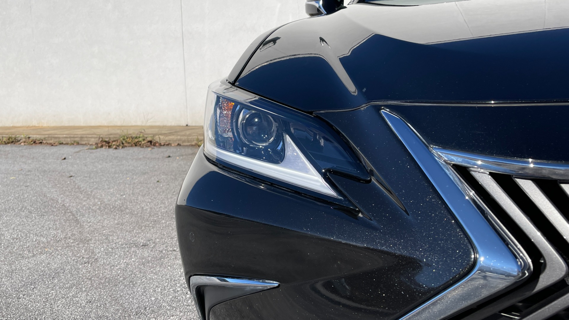 Used 2020 Lexus ES 350 PREMIUM 3.5L SEDAN / BSM / MEMORY / SUNROOF / HTD STS / REARVIEW for sale Sold at Formula Imports in Charlotte NC 28227 12