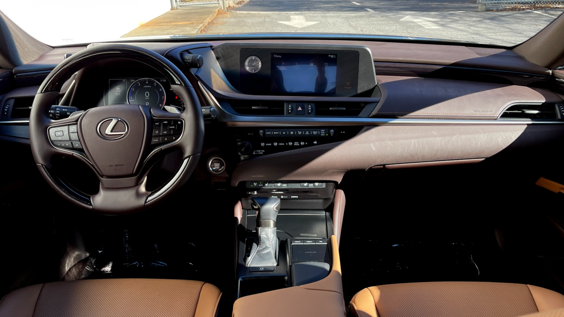 Used 2020 Lexus ES 350 PREMIUM 3.5L SEDAN / BSM / MEMORY / SUNROOF / HTD STS / REARVIEW for sale Sold at Formula Imports in Charlotte NC 28227 45