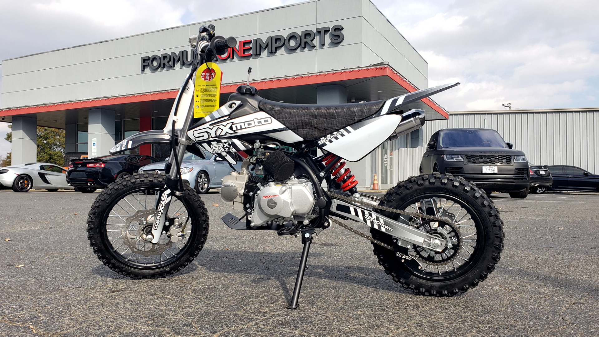 SYX MOTO Roost Gas Powered 125cc 4-Stroke Electric Start Dirt Bike,  Black/White, Brand New 