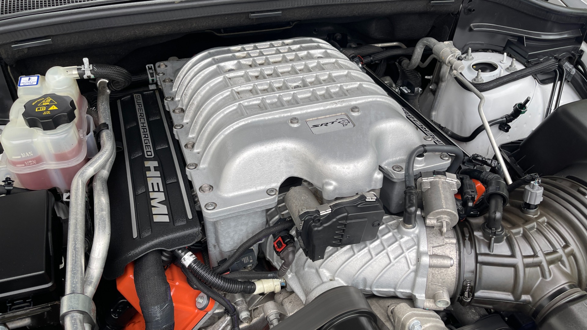 Used 2018 Jeep Grand Cherokee TRACKHAWK / SUPERCHARGED HEMI / SIGNATURE LEATHER / HARMAN KARDON AUDIO for sale $89,995 at Formula Imports in Charlotte NC 28227 15