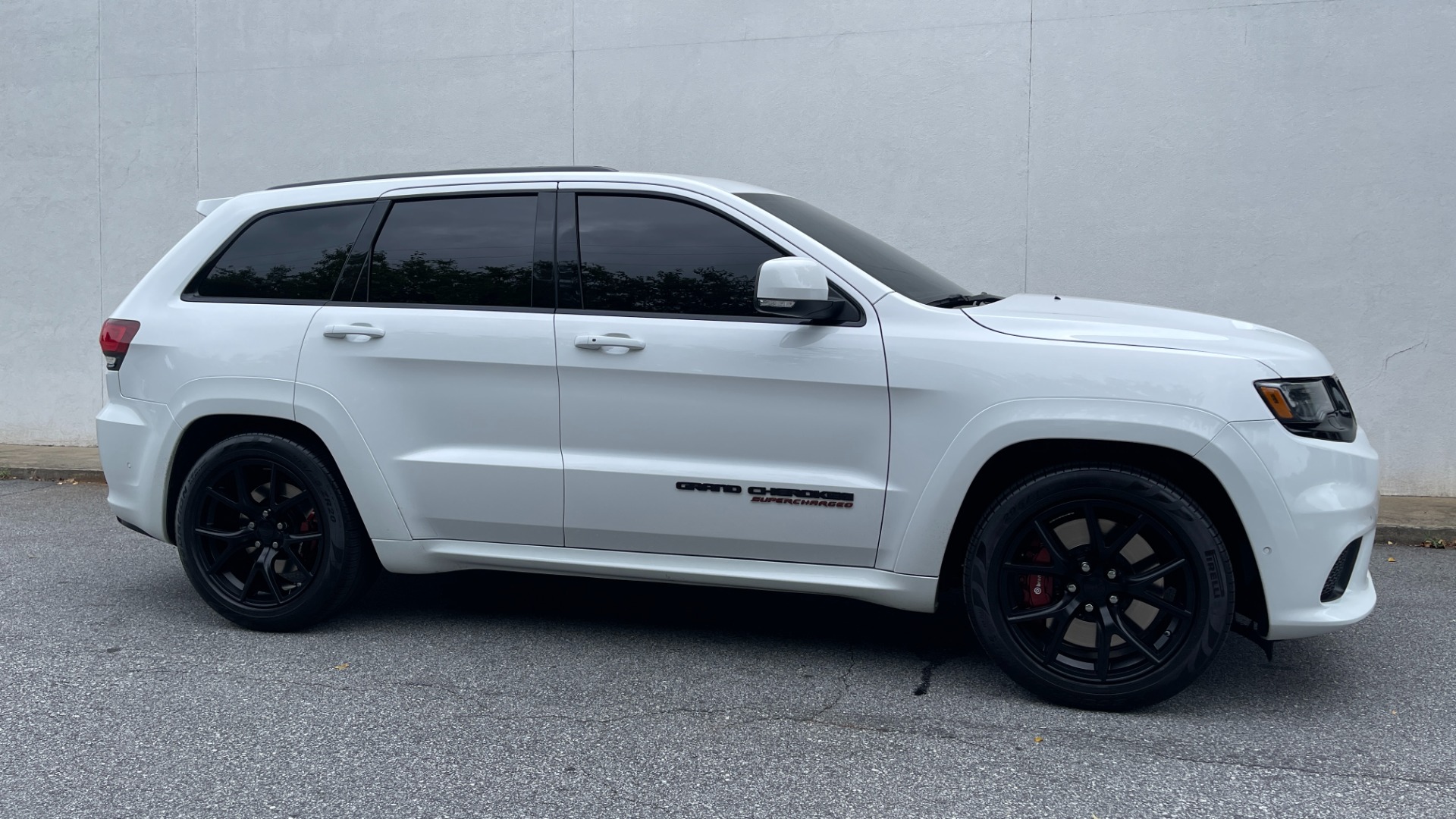 Used 2018 Jeep Grand Cherokee Trackhawk for sale Sold at Formula Imports in Charlotte NC 28227 3