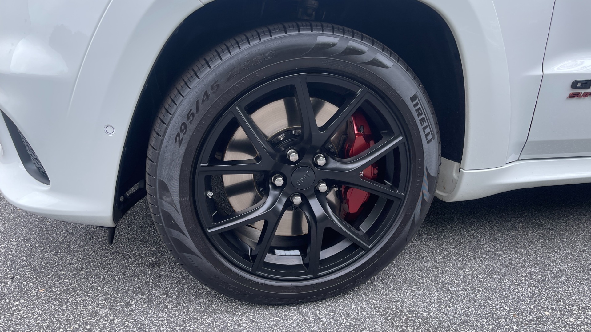 Used 2018 Jeep Grand Cherokee Trackhawk for sale Sold at Formula Imports in Charlotte NC 28227 31