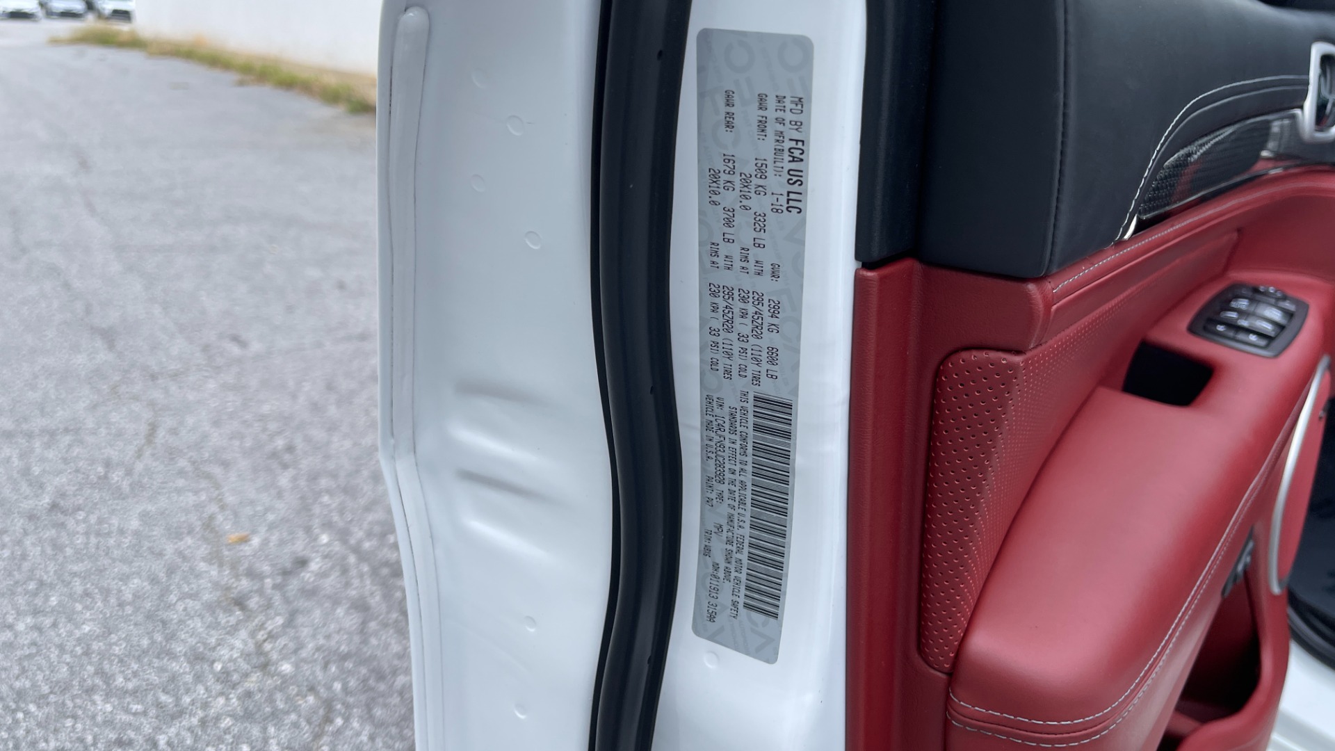 Used 2018 Jeep Grand Cherokee TRACKHAWK / SUPERCHARGED HEMI / SIGNATURE LEATHER / HARMAN KARDON AUDIO for sale $89,995 at Formula Imports in Charlotte NC 28227 48