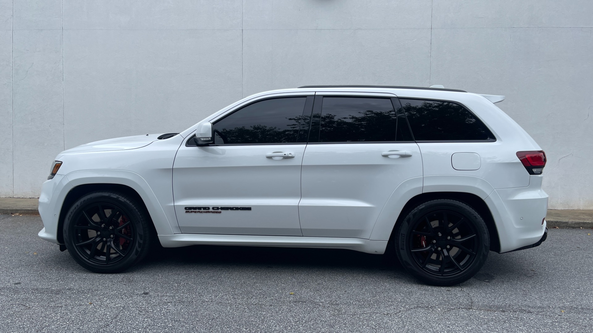 Used 2018 Jeep Grand Cherokee Trackhawk for sale Sold at Formula Imports in Charlotte NC 28227 6