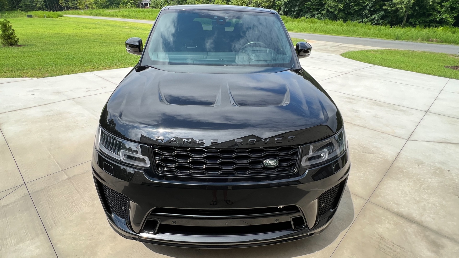 Used 2018 Land Rover Range Rover Sport SVR for sale Sold at Formula Imports in Charlotte NC 28227 18