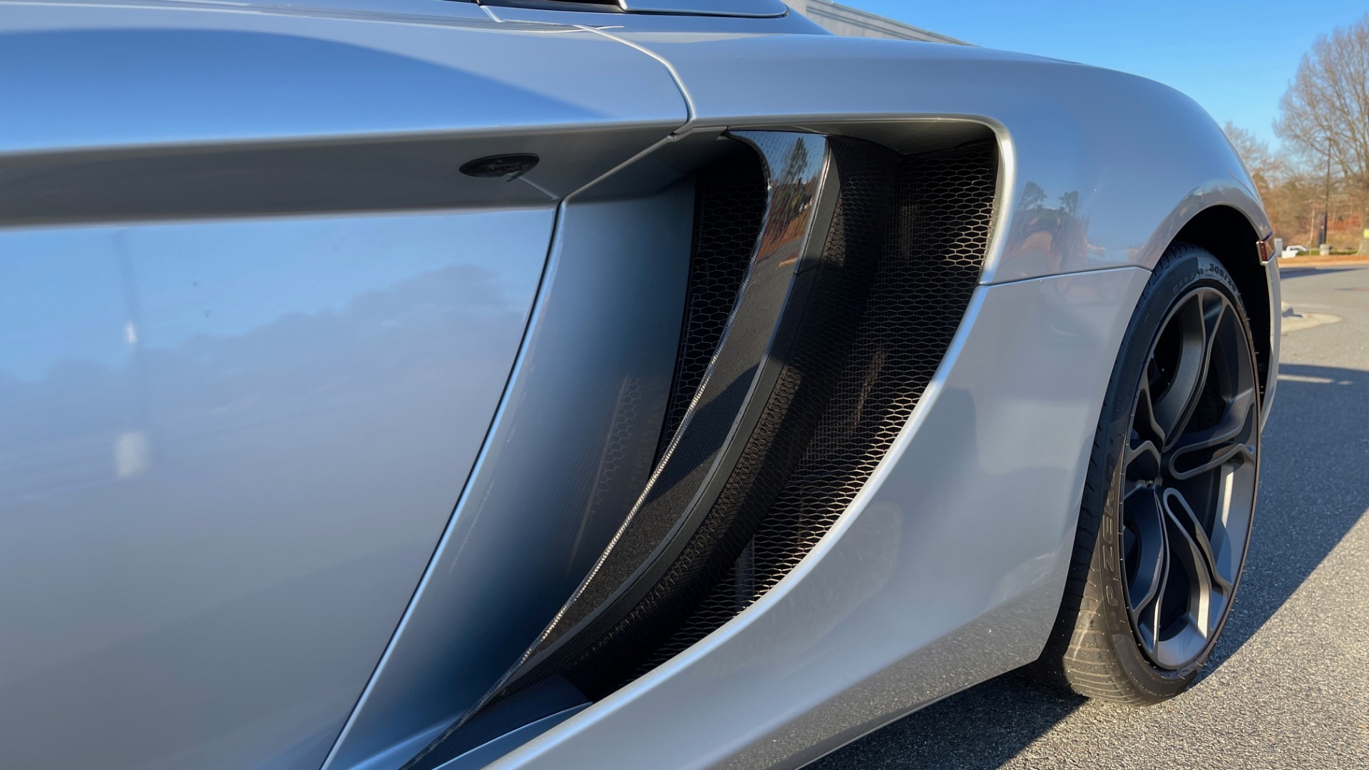 Used 2013 McLaren MP4 12C SPIDER 3.8L TURBO V8 616HP / 7AM TRANS / NAV / MERIDIAN SND for sale $145,000 at Formula Imports in Charlotte NC 28227 17