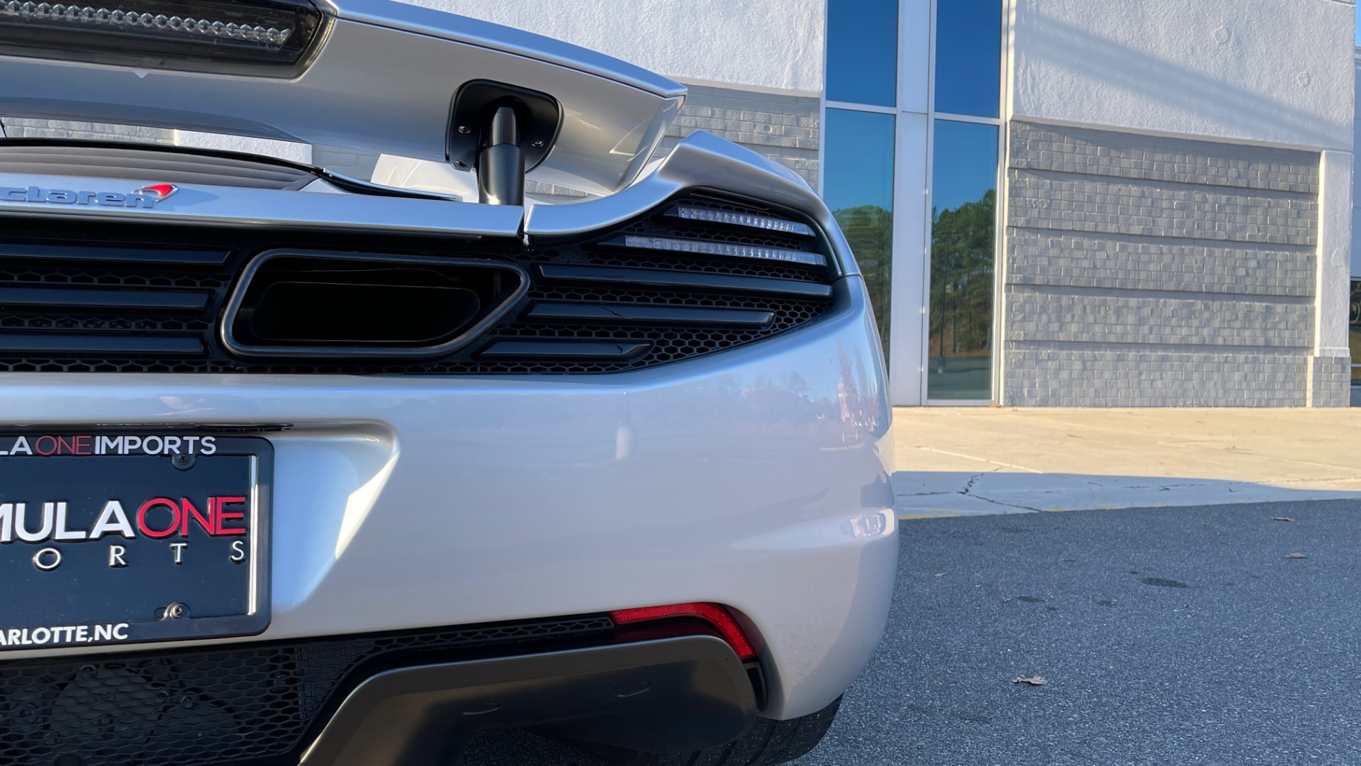 Used 2013 McLaren MP4 12C SPIDER 3.8L TURBO V8 616HP / 7AM TRANS / NAV / MERIDIAN SND for sale $145,000 at Formula Imports in Charlotte NC 28227 28