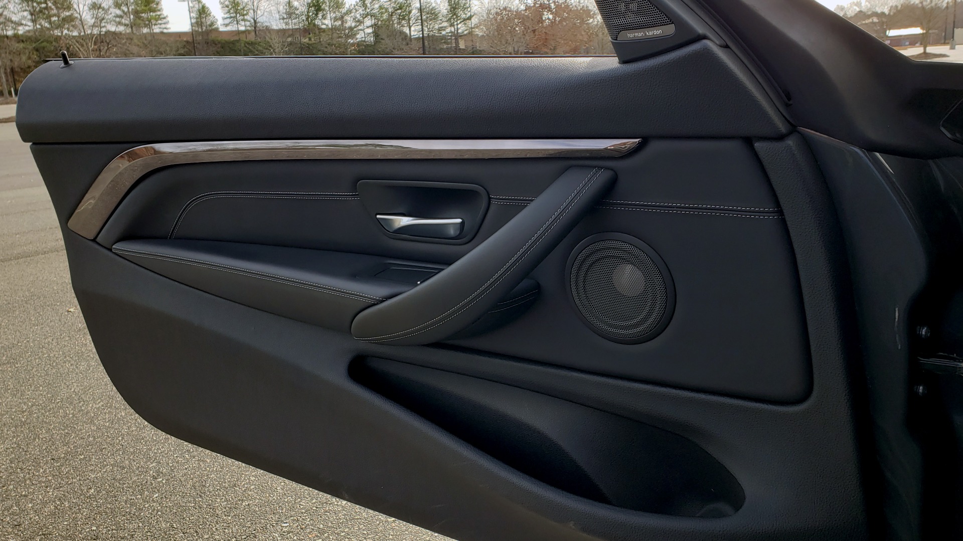 Used 2019 BMW M4 COUPE 3.0L 425HP / 7-SPD AUTO / NAV / 19-IN WHEELS / REARVIEW for sale Sold at Formula Imports in Charlotte NC 28227 33