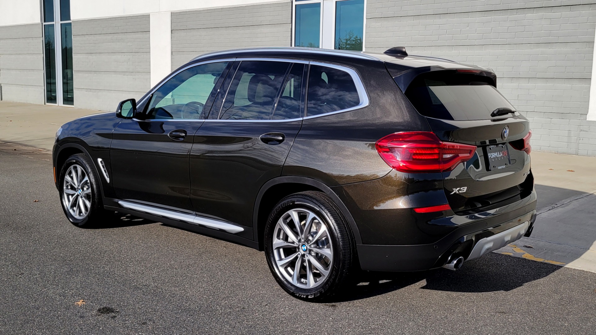 Used 2019 BMW X3 XDRIVE30I 2.0L SUV / NAV / PANO-ROOF / DRVR ASST / HTD STS / REARVIEW for sale Sold at Formula Imports in Charlotte NC 28227 5