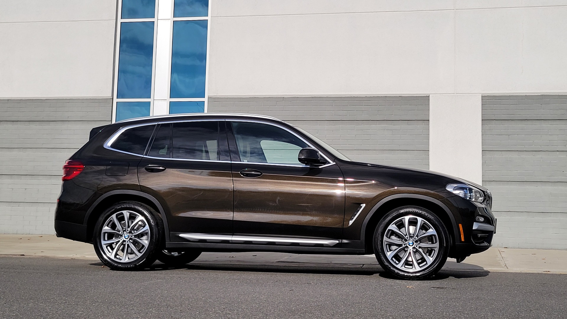 Used 2019 BMW X3 XDRIVE30I 2.0L SUV / NAV / PANO-ROOF / DRVR ASST / HTD STS / REARVIEW for sale Sold at Formula Imports in Charlotte NC 28227 7
