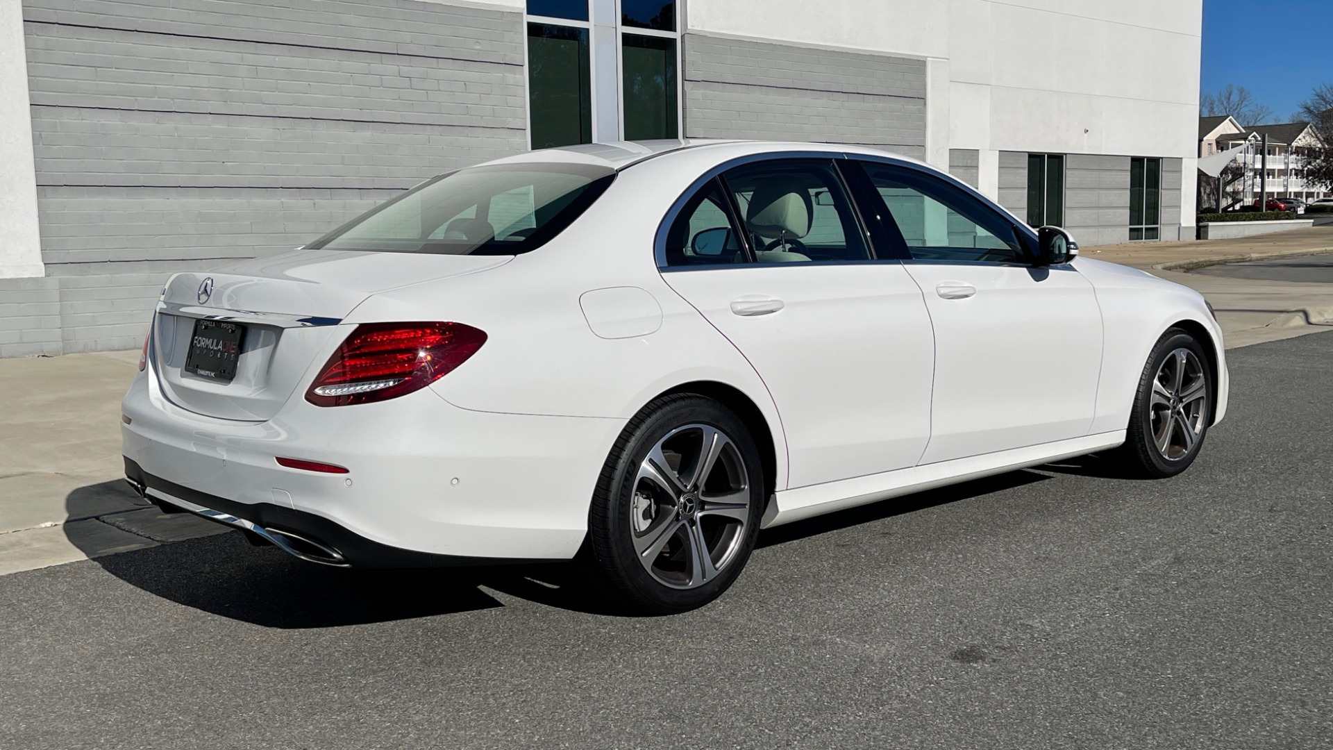 Used 2018 Mercedes-Benz E-CLASS E 300 2.0L SEDAN / RWD / 9-SPD AUTO / BLIND SPOT ASSIST / REARVIEW for sale $41,999 at Formula Imports in Charlotte NC 28227 7