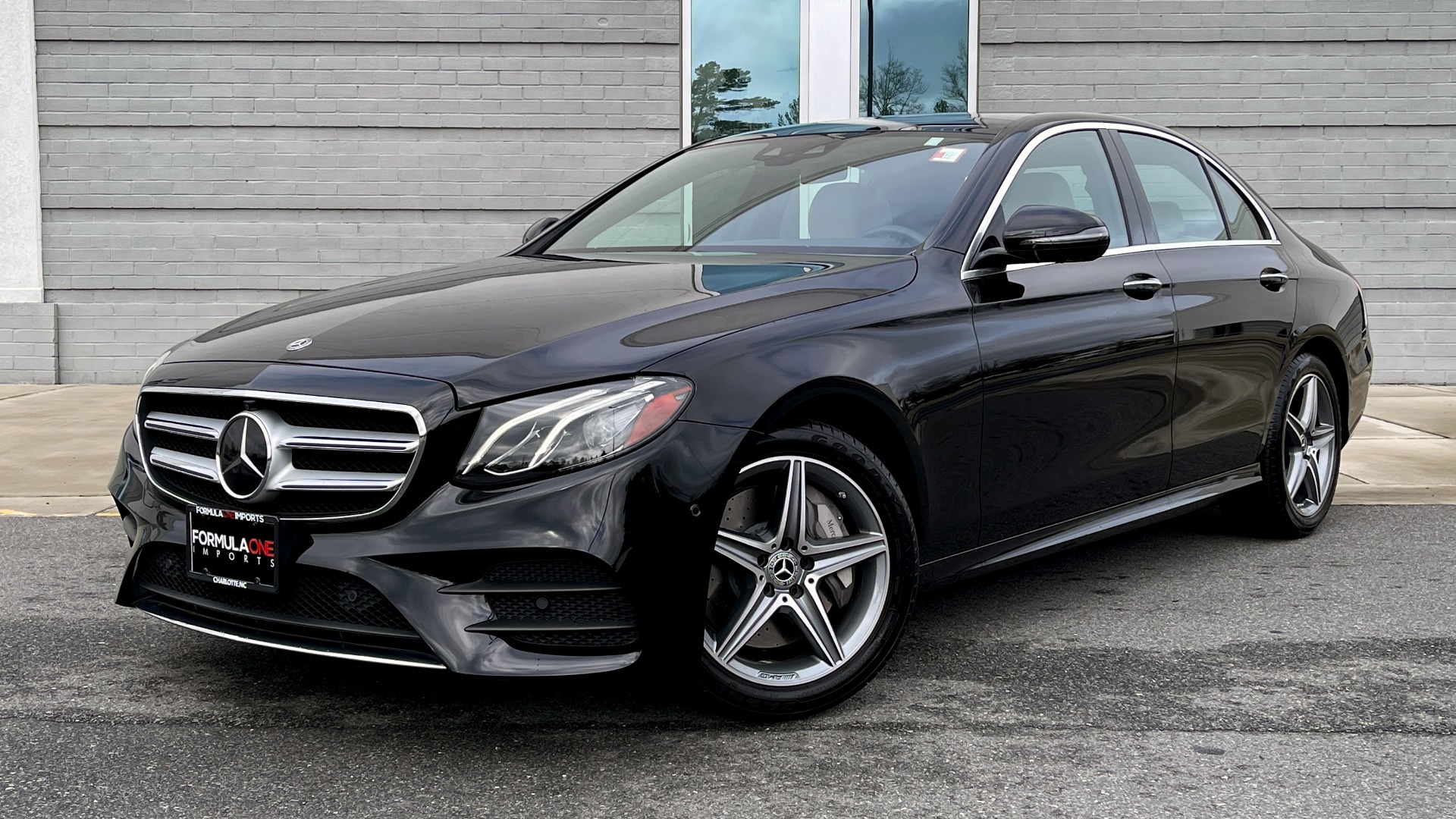 Used 2019 Mercedes-Benz E-CLASS E 300 2.0L SEDAN / NAV / PANO-ROOF / BURMESTER / AMG LINE / REARVIEW for sale Sold at Formula Imports in Charlotte NC 28227 1
