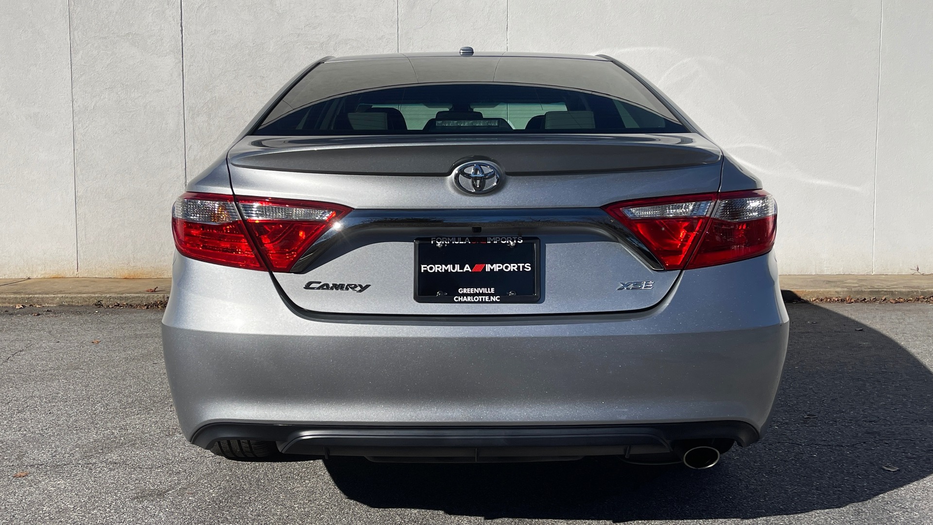 Used 2017 Toyota Camry XSE for sale Sold at Formula Imports in Charlotte NC 28227 18