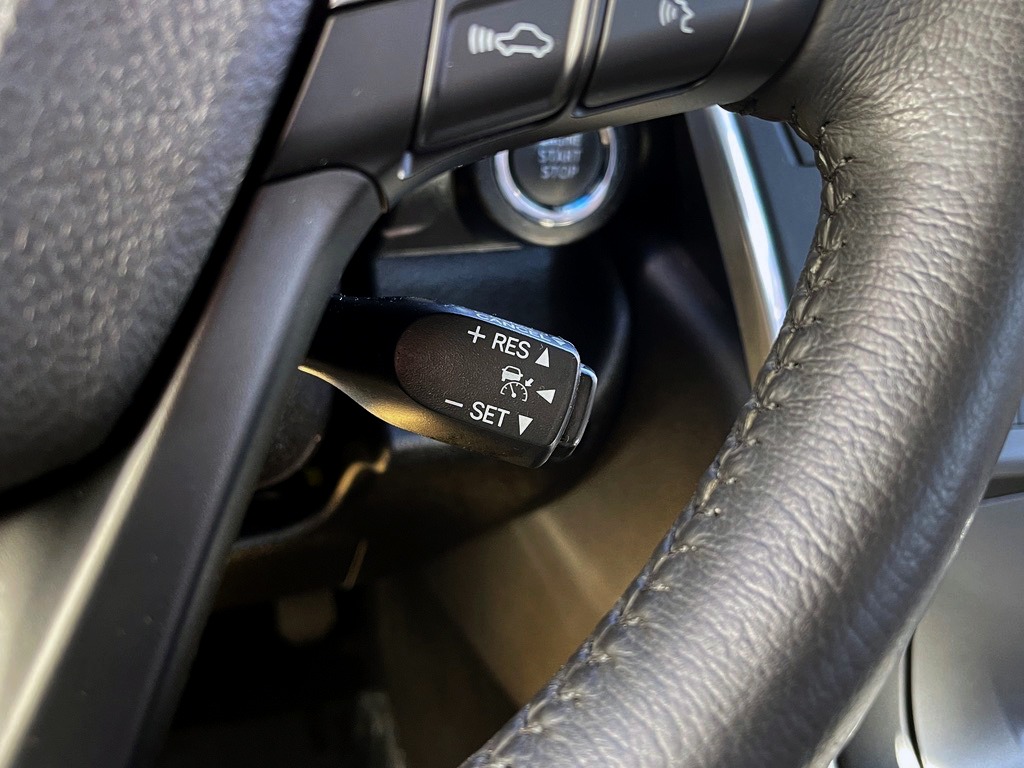 Used 2017 Toyota Camry XSE for sale Sold at Formula Imports in Charlotte NC 28227 29