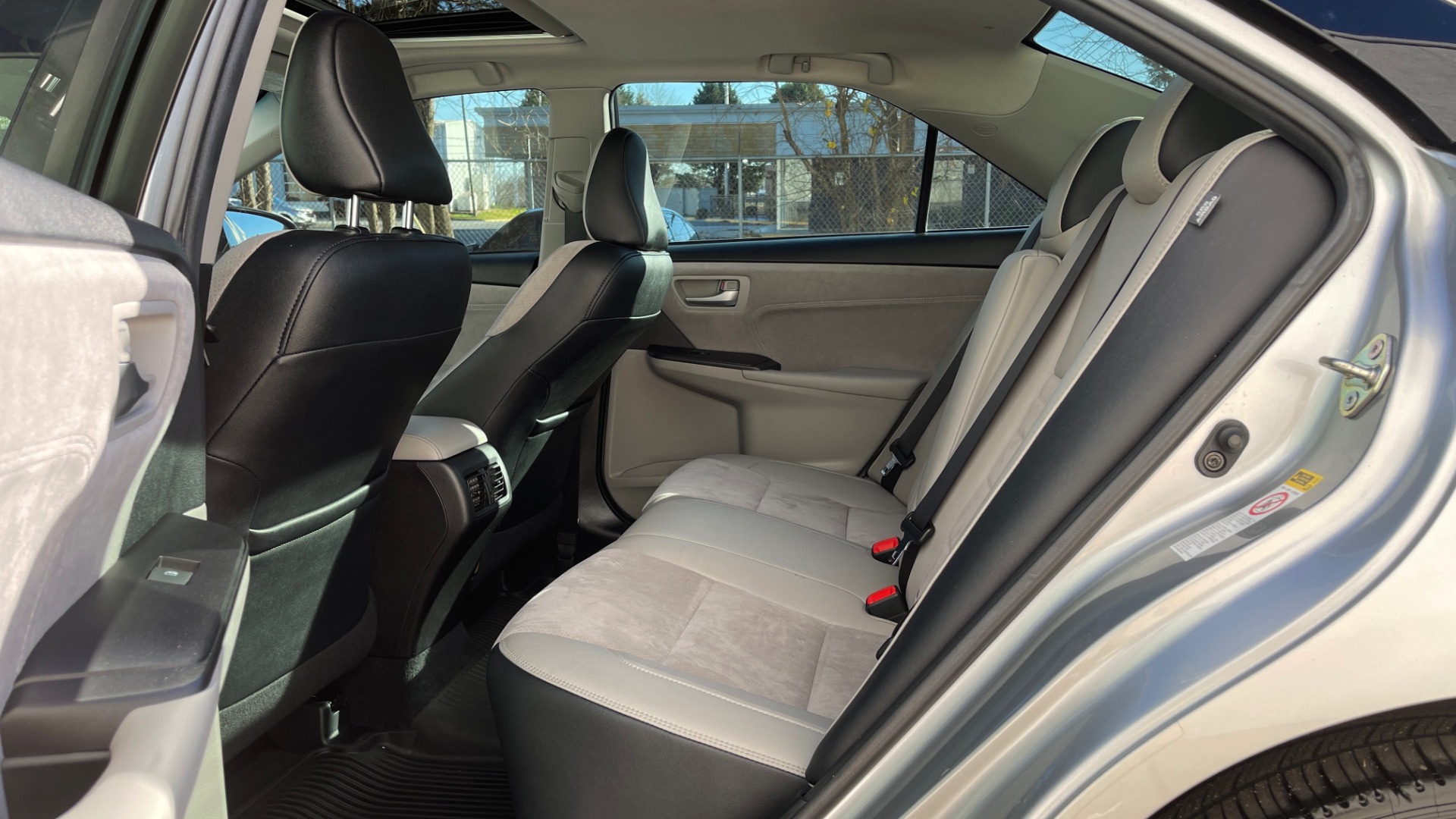 Used 2017 Toyota Camry XSE for sale Sold at Formula Imports in Charlotte NC 28227 47