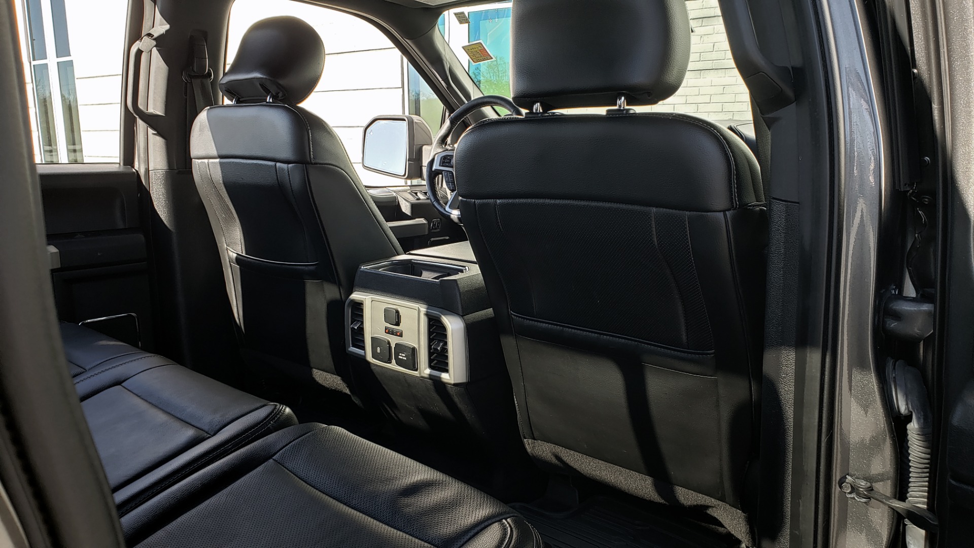 Used 2017 Ford F-150 LARIAT 4X4 SUPERCREW / 3.5L ECOBOOST / 10-SPD AUTO / NAV / SONY / REARVIEW for sale Sold at Formula Imports in Charlotte NC 28227 75
