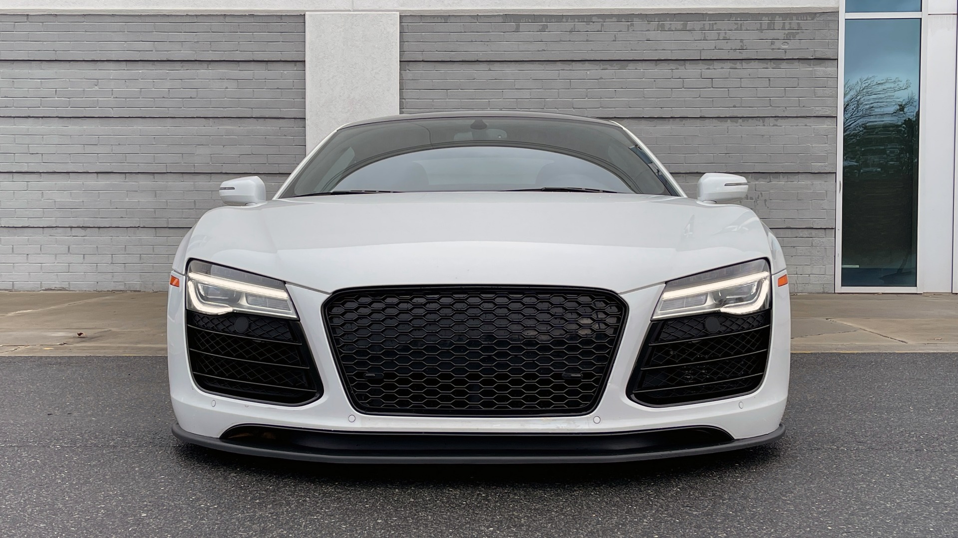 Used 2014 Audi R8 V10 for sale Sold at Formula Imports in Charlotte NC 28227 19