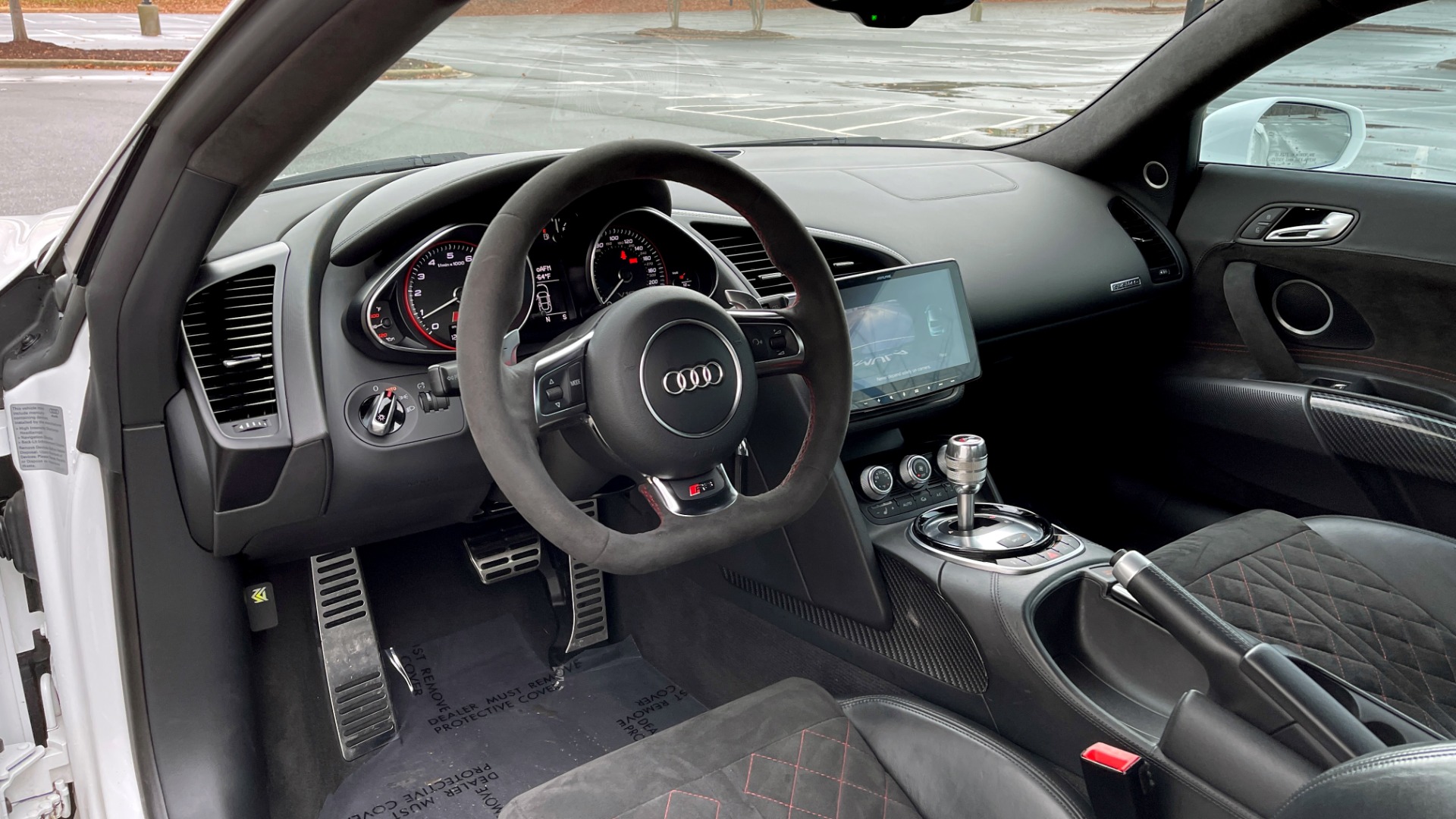 Used 2014 Audi R8 V10 for sale Sold at Formula Imports in Charlotte NC 28227 44