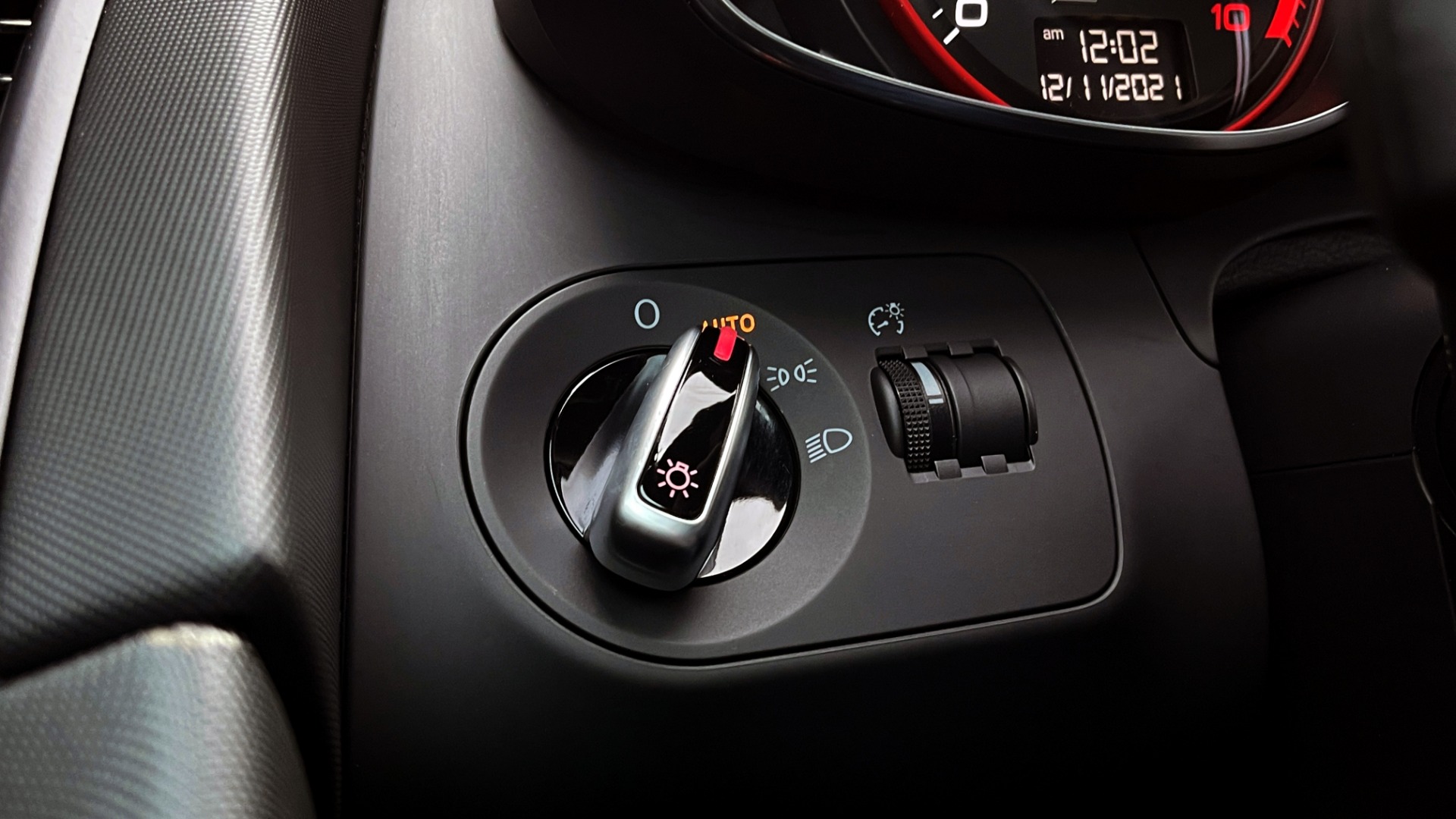 Used 2014 Audi R8 V10 for sale Sold at Formula Imports in Charlotte NC 28227 48
