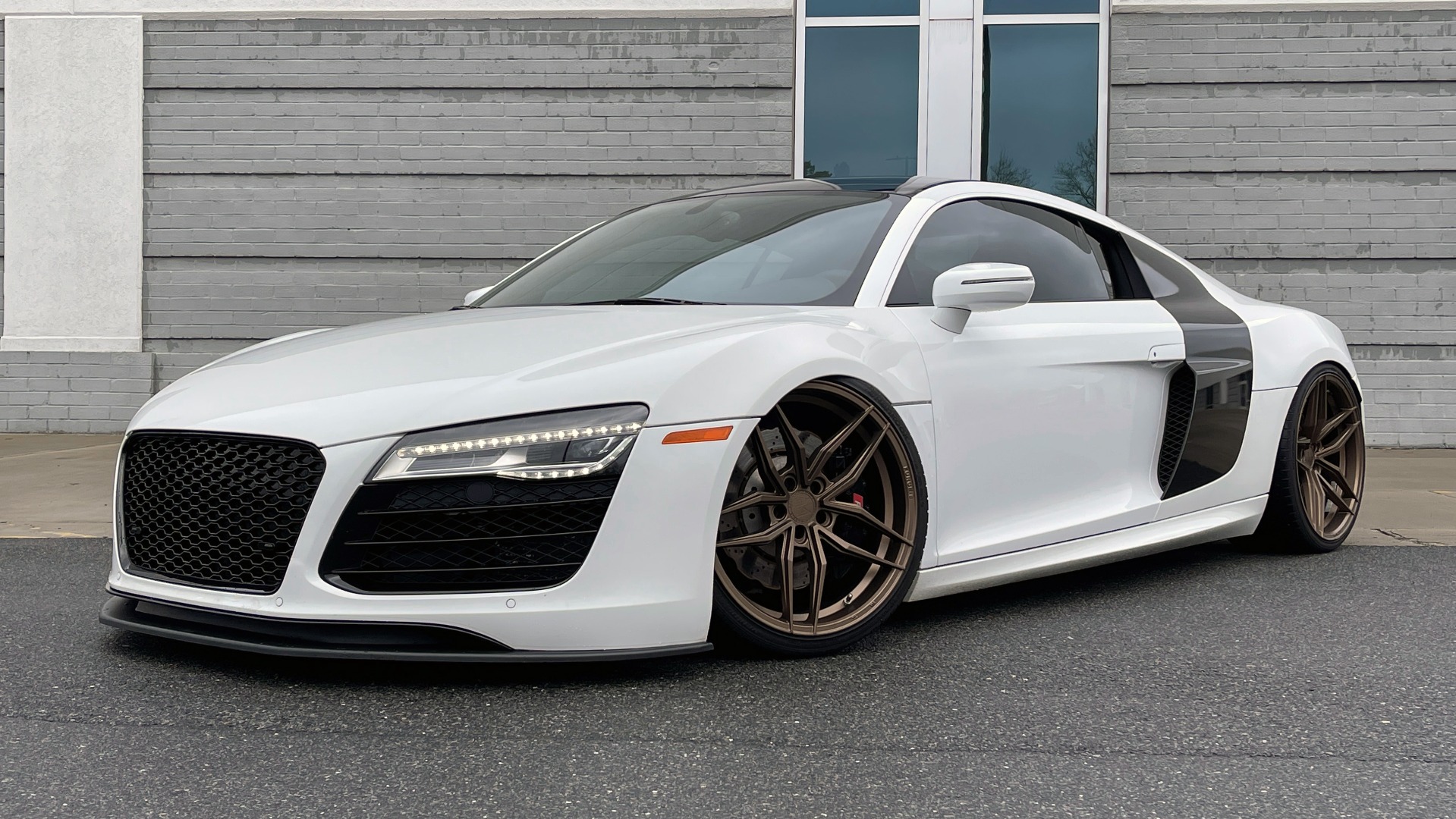 Used 2014 Audi R8 V10 for sale Sold at Formula Imports in Charlotte NC 28227 6