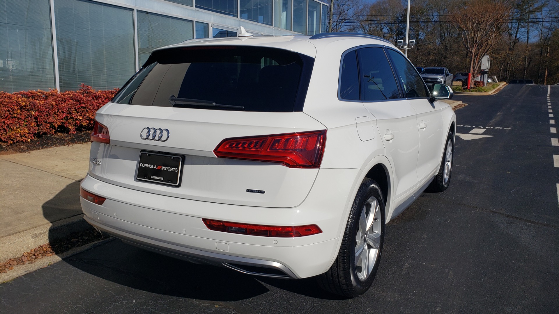 Used 2019 Audi Q5 PREMIUM PLUS 2.0L / AWD / NAV / PANO-ROOF / DRVR ASST / REARVIEW for sale $32,000 at Formula Imports in Charlotte NC 28227 8