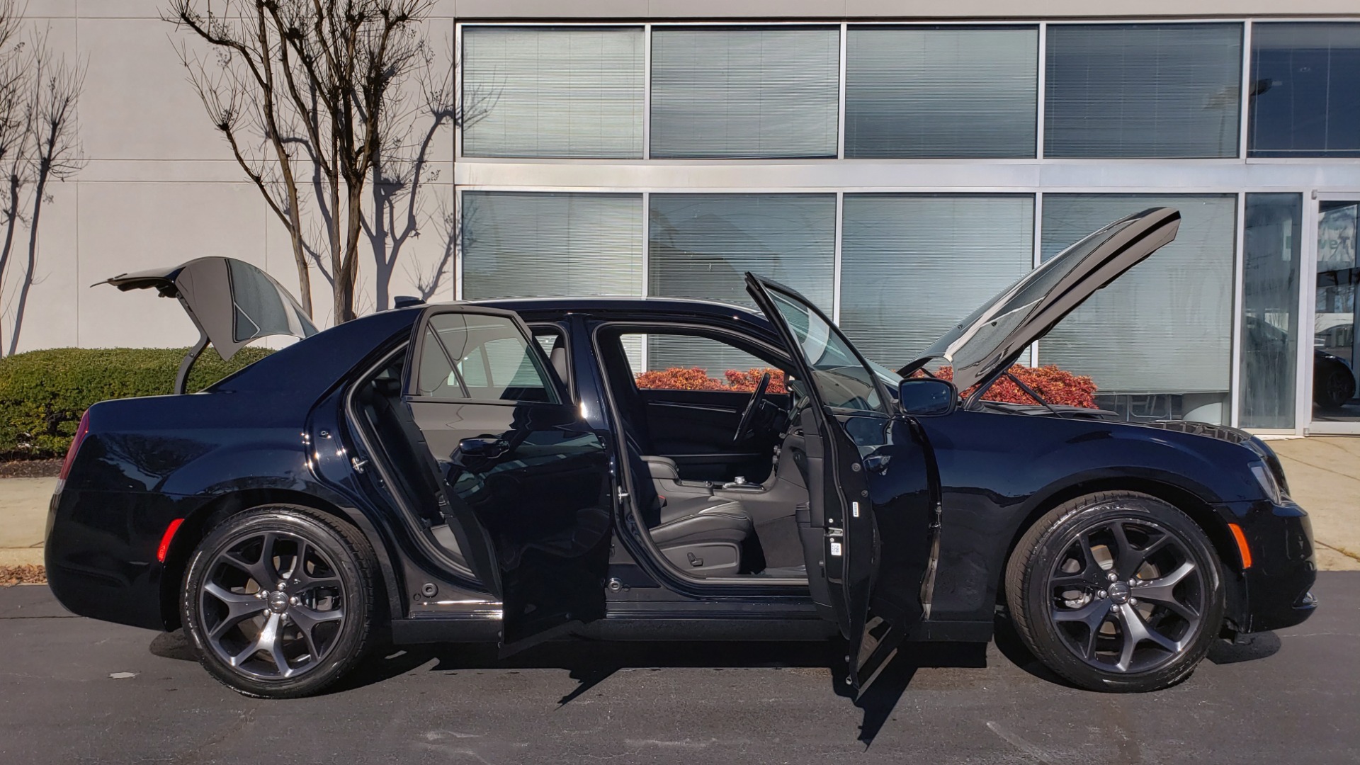 Used 2021 Chrysler 300 S 3.6L SEDAN / AUTO / NAV / HTD STS / UCONNECT 8.4-IN DISPLAY / REARVIEW for sale $34,695 at Formula Imports in Charlotte NC 28227 11