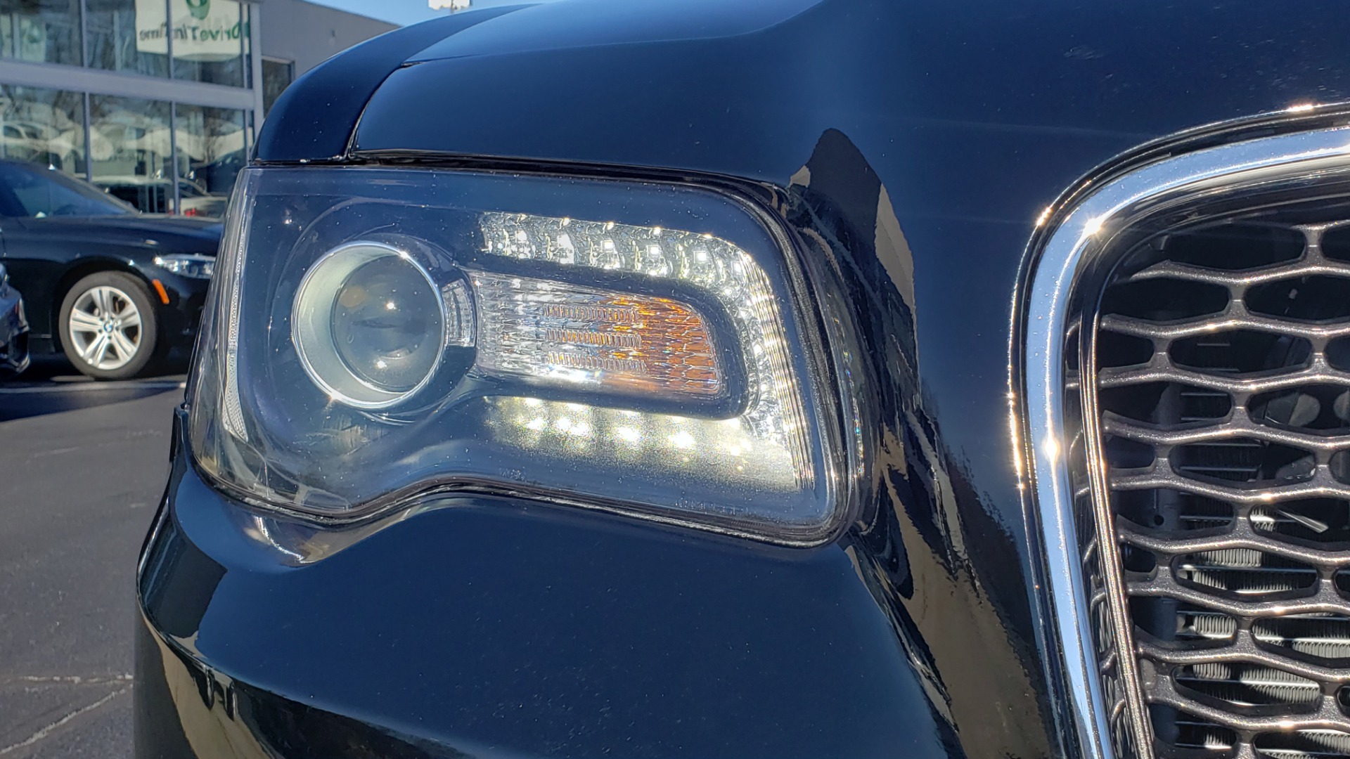 Used 2021 Chrysler 300 S 3.6L SEDAN / AUTO / NAV / HTD STS / UCONNECT 8.4-IN DISPLAY / REARVIEW for sale Sold at Formula Imports in Charlotte NC 28227 18