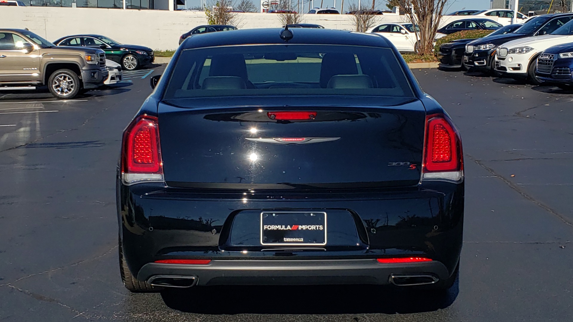 Used 2021 Chrysler 300 S 3.6L SEDAN / AUTO / NAV / HTD STS / UCONNECT 8.4-IN DISPLAY / REARVIEW for sale Sold at Formula Imports in Charlotte NC 28227 25
