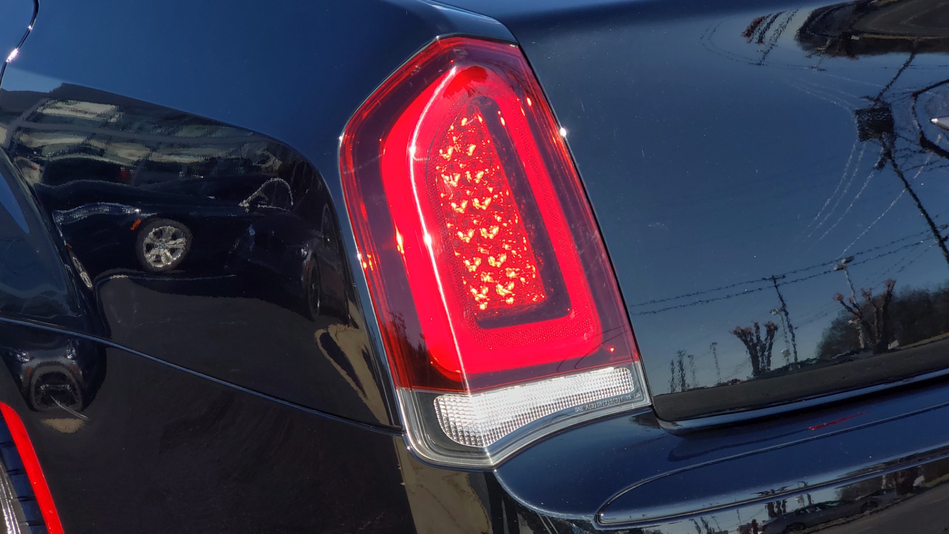 Used 2021 Chrysler 300 S 3.6L SEDAN / AUTO / NAV / HTD STS / UCONNECT 8.4-IN DISPLAY / REARVIEW for sale Sold at Formula Imports in Charlotte NC 28227 26