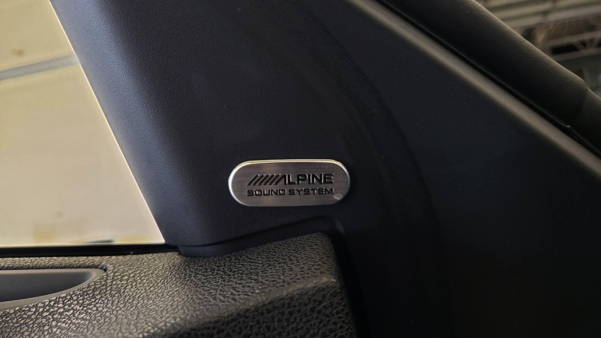 Used 2021 Chrysler 300 S 3.6L SEDAN / AUTO / NAV / HTD STS / UCONNECT 8.4-IN DISPLAY / REARVIEW for sale $34,695 at Formula Imports in Charlotte NC 28227 38