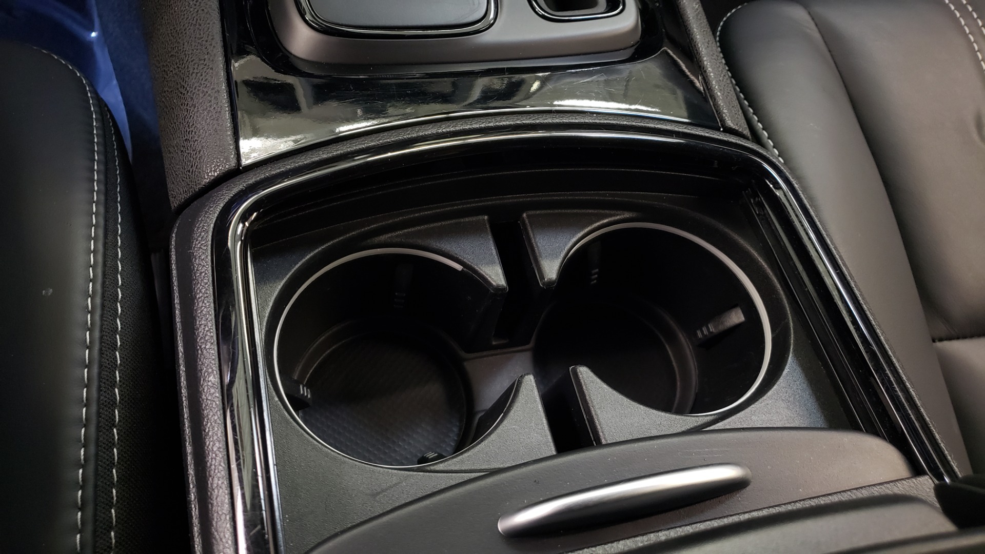 Used 2021 Chrysler 300 S 3.6L SEDAN / AUTO / NAV / HTD STS / UCONNECT 8.4-IN DISPLAY / REARVIEW for sale $34,695 at Formula Imports in Charlotte NC 28227 53