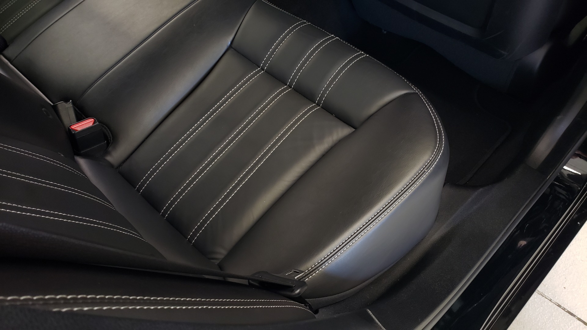 Used 2021 Chrysler 300 S 3.6L SEDAN / AUTO / NAV / HTD STS / UCONNECT 8.4-IN DISPLAY / REARVIEW for sale $34,695 at Formula Imports in Charlotte NC 28227 69