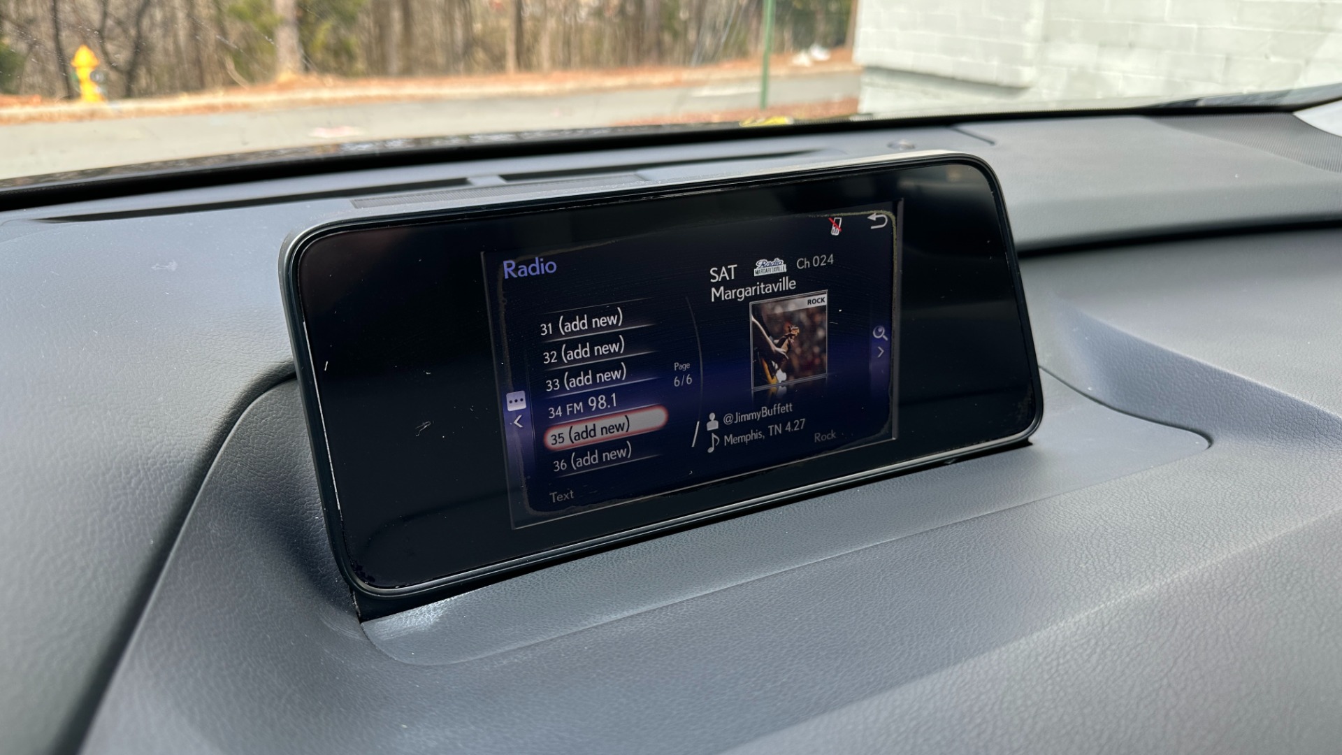 Used 2018 Lexus RX 350 3.5L V6 / PREMIUM / BLIND SPOT MONITOR / VENT STS / REARVIEW for sale $40,995 at Formula Imports in Charlotte NC 28227 12