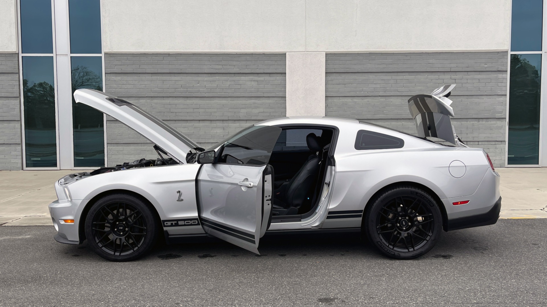 Used 2011 Ford MUSTANG GT500 COUPE / SVT PERF PKG / SHAKER 500 AUDIO / BREMBO BRAKES for sale $42,599 at Formula Imports in Charlotte NC 28227 4