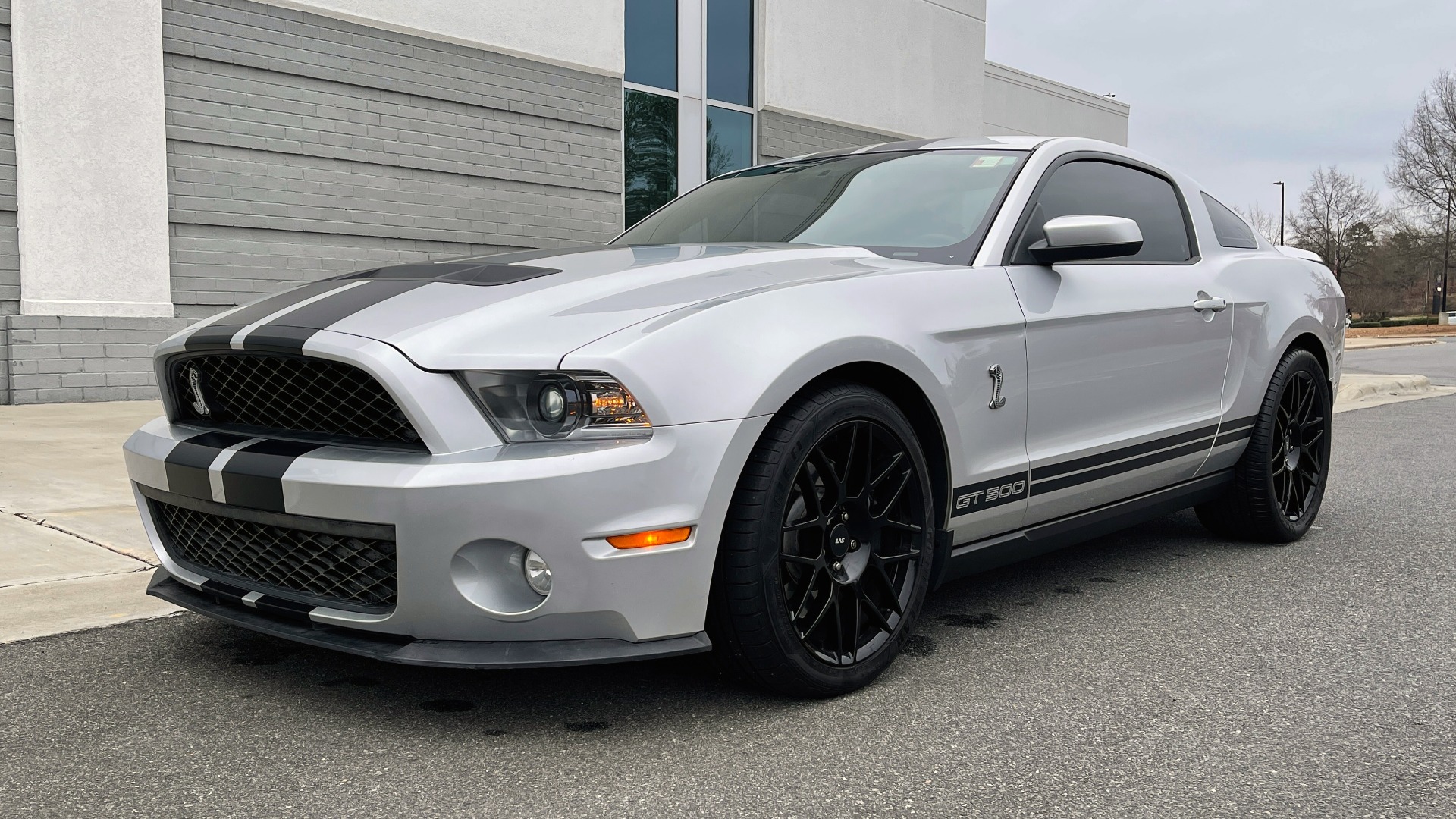 Used 2011 Ford MUSTANG GT500 COUPE / SVT PERF PKG / SHAKER 500 AUDIO / BREMBO BRAKES for sale $42,599 at Formula Imports in Charlotte NC 28227 5