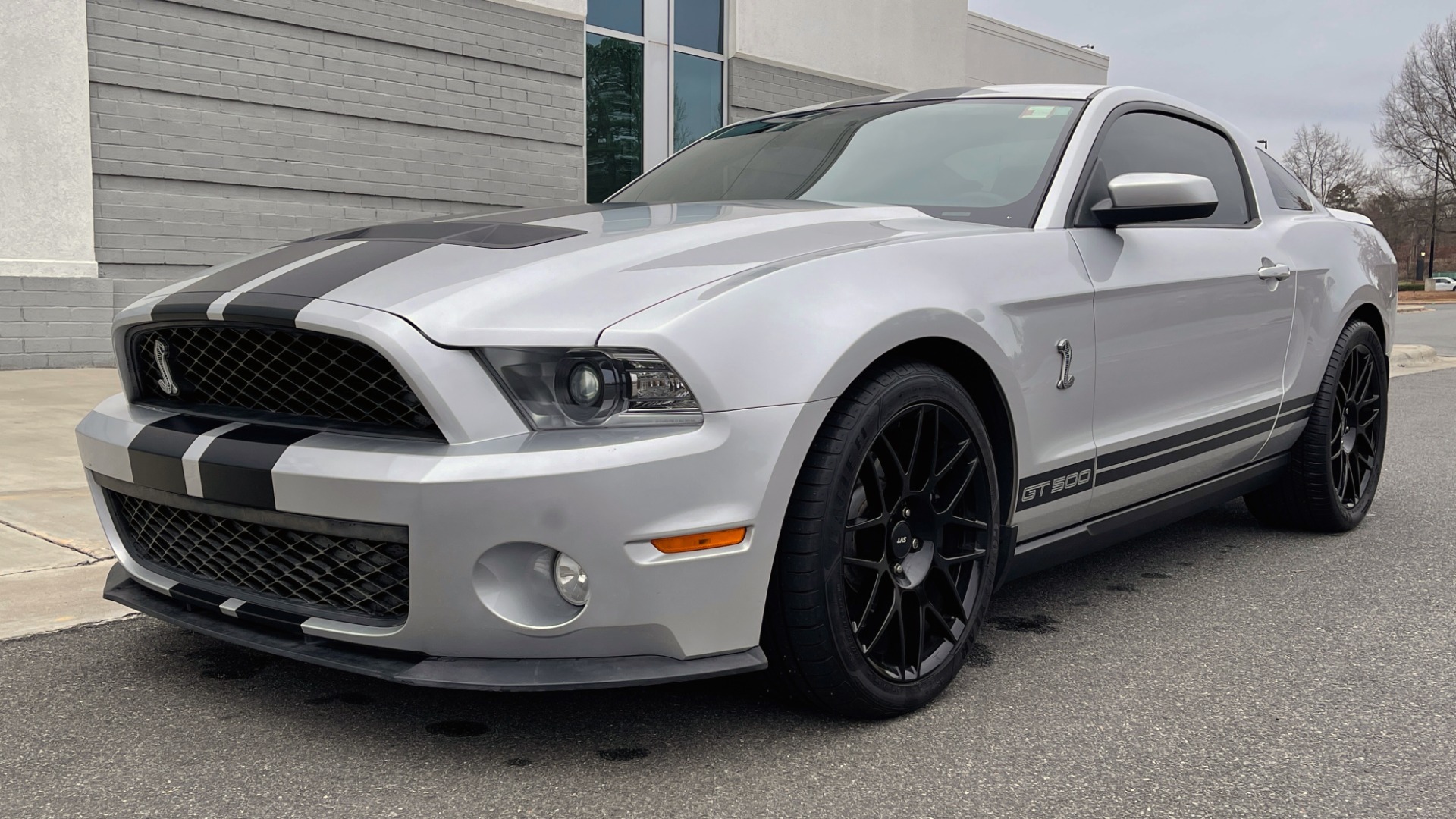 Used 2011 Ford MUSTANG GT500 COUPE / SVT PERF PKG / SHAKER 500 AUDIO / BREMBO BRAKES for sale $42,599 at Formula Imports in Charlotte NC 28227 6