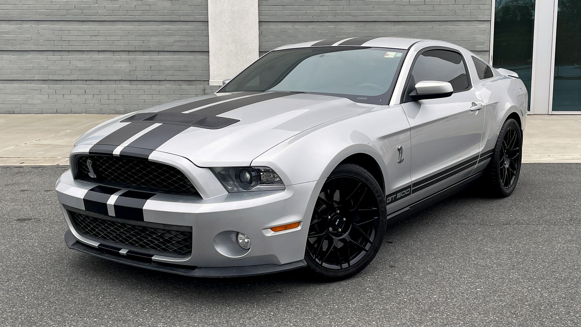 Used 2011 Ford MUSTANG GT500 COUPE / SVT PERF PKG / SHAKER 500 AUDIO / BREMBO BRAKES for sale $42,599 at Formula Imports in Charlotte NC 28227 1