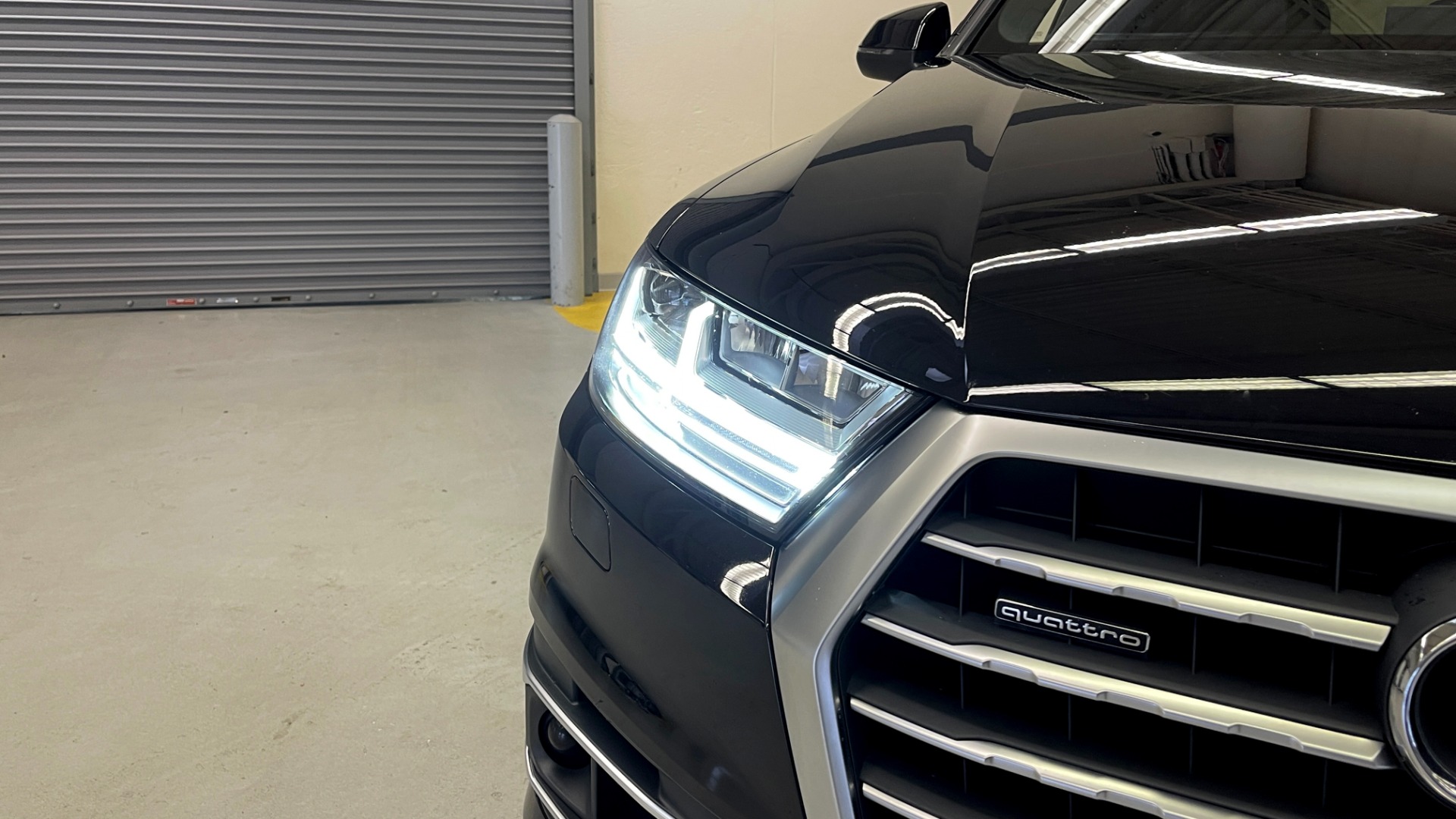 Used 2019 Audi Q7 PREMIUM PLUS / NAV / SUNROOF / DRVR ASST / COLD WTHR / 20IN WHLS / REARVIEW for sale Sold at Formula Imports in Charlotte NC 28227 10