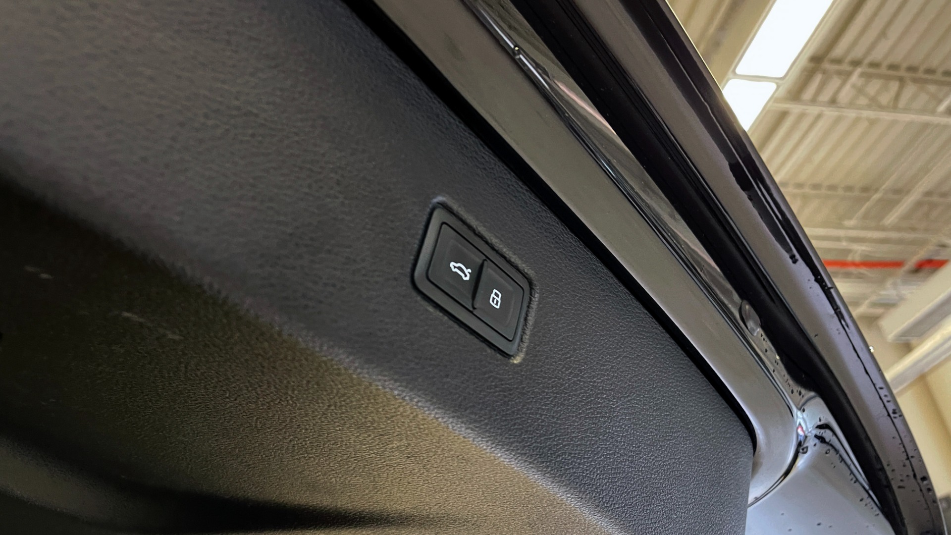 Used 2019 Audi Q7 PREMIUM PLUS / NAV / SUNROOF / DRVR ASST / COLD WTHR / 20IN WHLS / REARVIEW for sale Sold at Formula Imports in Charlotte NC 28227 22