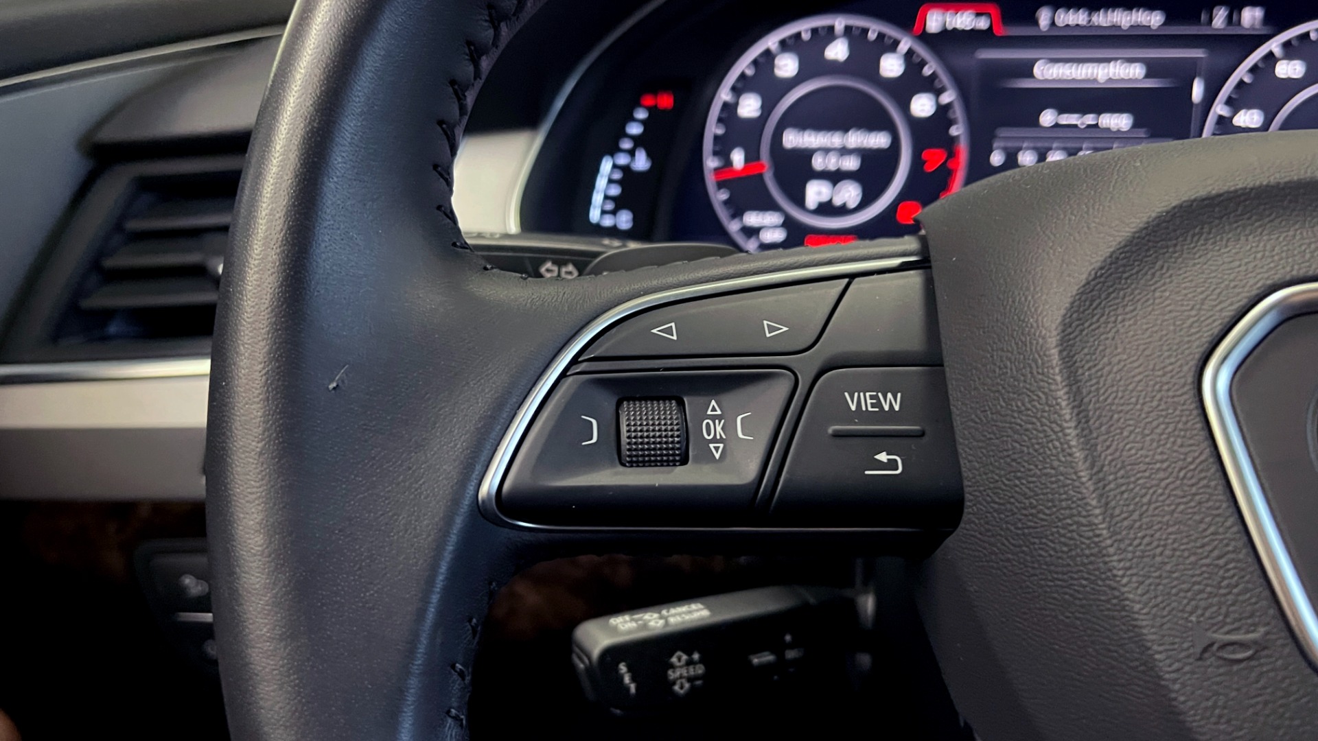 Used 2019 Audi Q7 PREMIUM PLUS / NAV / SUNROOF / DRVR ASST / COLD WTHR / 20IN WHLS / REARVIEW for sale Sold at Formula Imports in Charlotte NC 28227 29