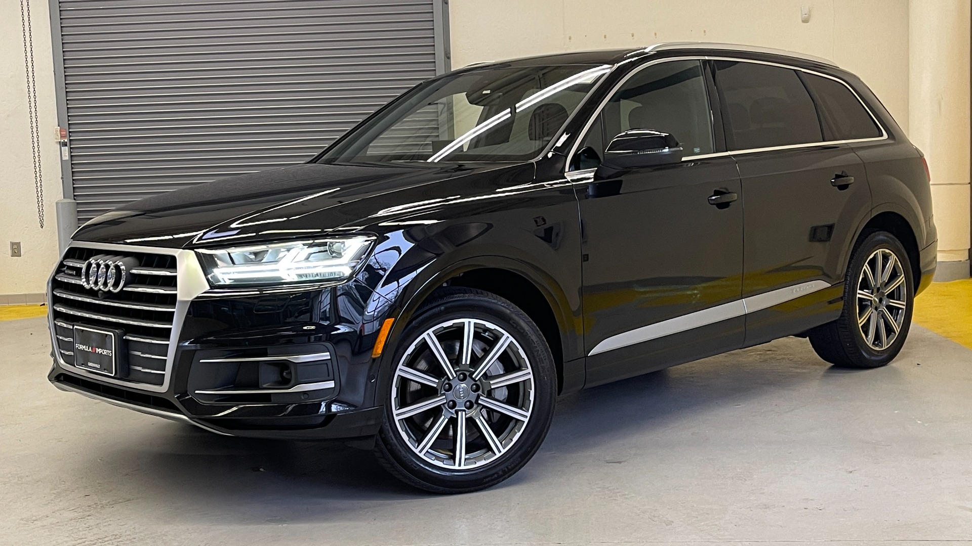 Used 2019 Audi Q7 PREMIUM PLUS / NAV / SUNROOF / DRVR ASST / COLD WTHR / 20IN WHLS / REARVIEW for sale Sold at Formula Imports in Charlotte NC 28227 1